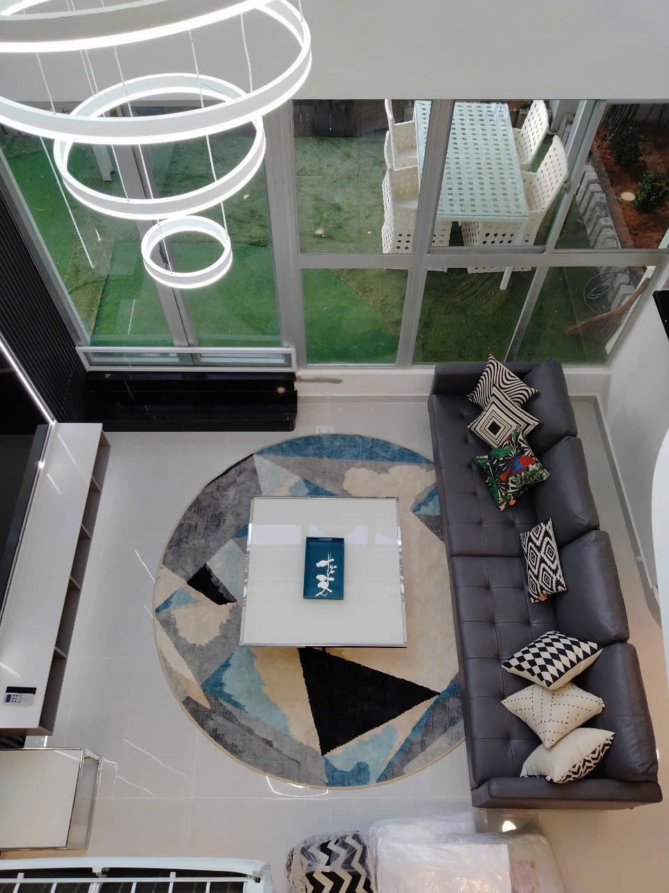 Bán hoặc cho thuê Penthouse Sky Garden Phú Mỹ Hưng, Quận 7 có 5 phòng ngủ, sân BBQ 8