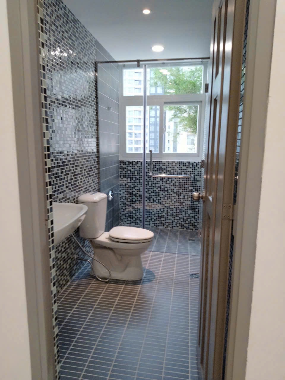 Bán hoặc cho thuê Penthouse Sky Garden Phú Mỹ Hưng, Quận 7 có 5 phòng ngủ, sân BBQ 4