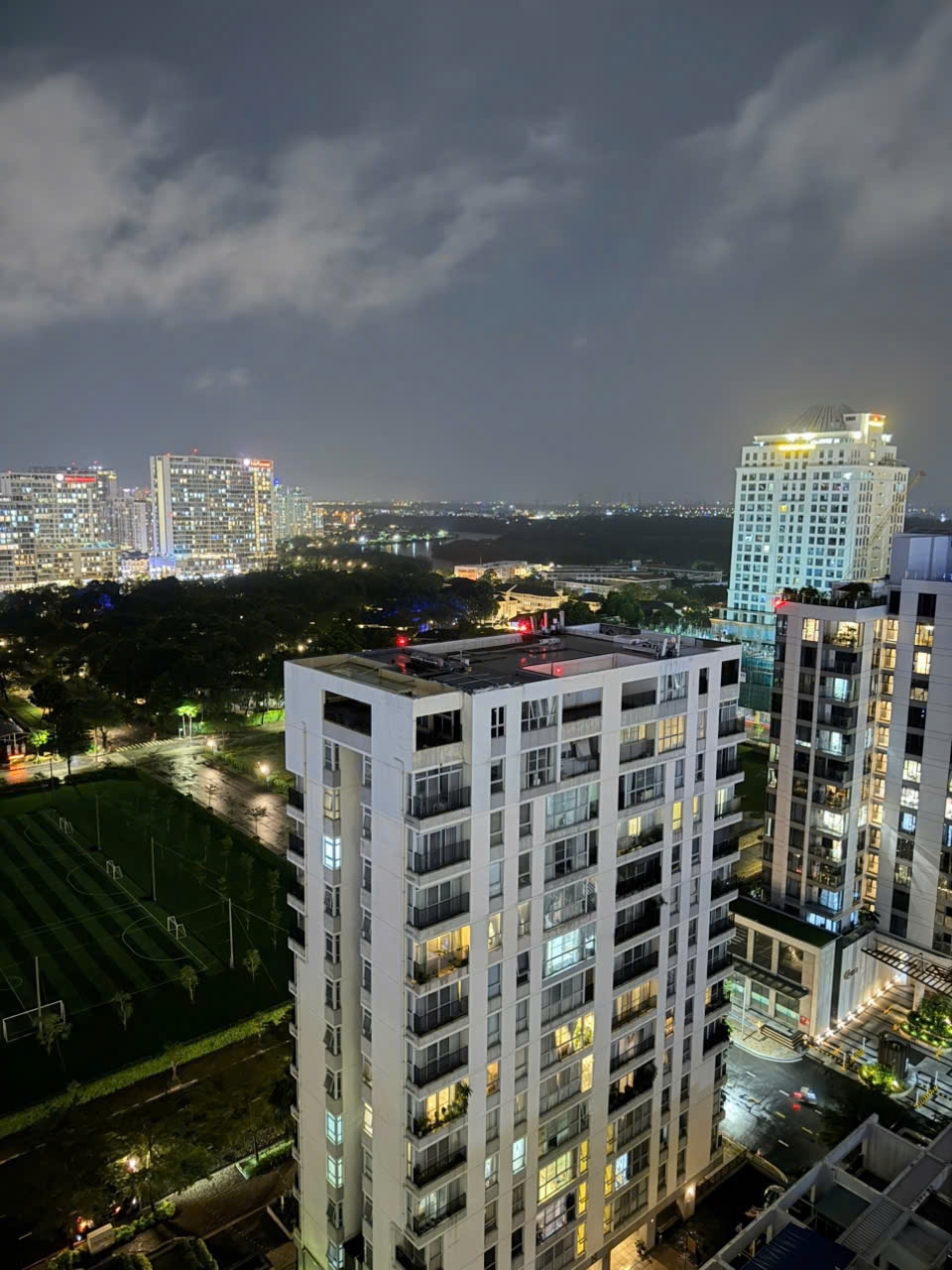 Cho thuê penthouse Star Hill Phú Mỹ Hưng, Quận 7 có 4 phòng ngủ nội thất cao cấp, sân thượng thoáng  18