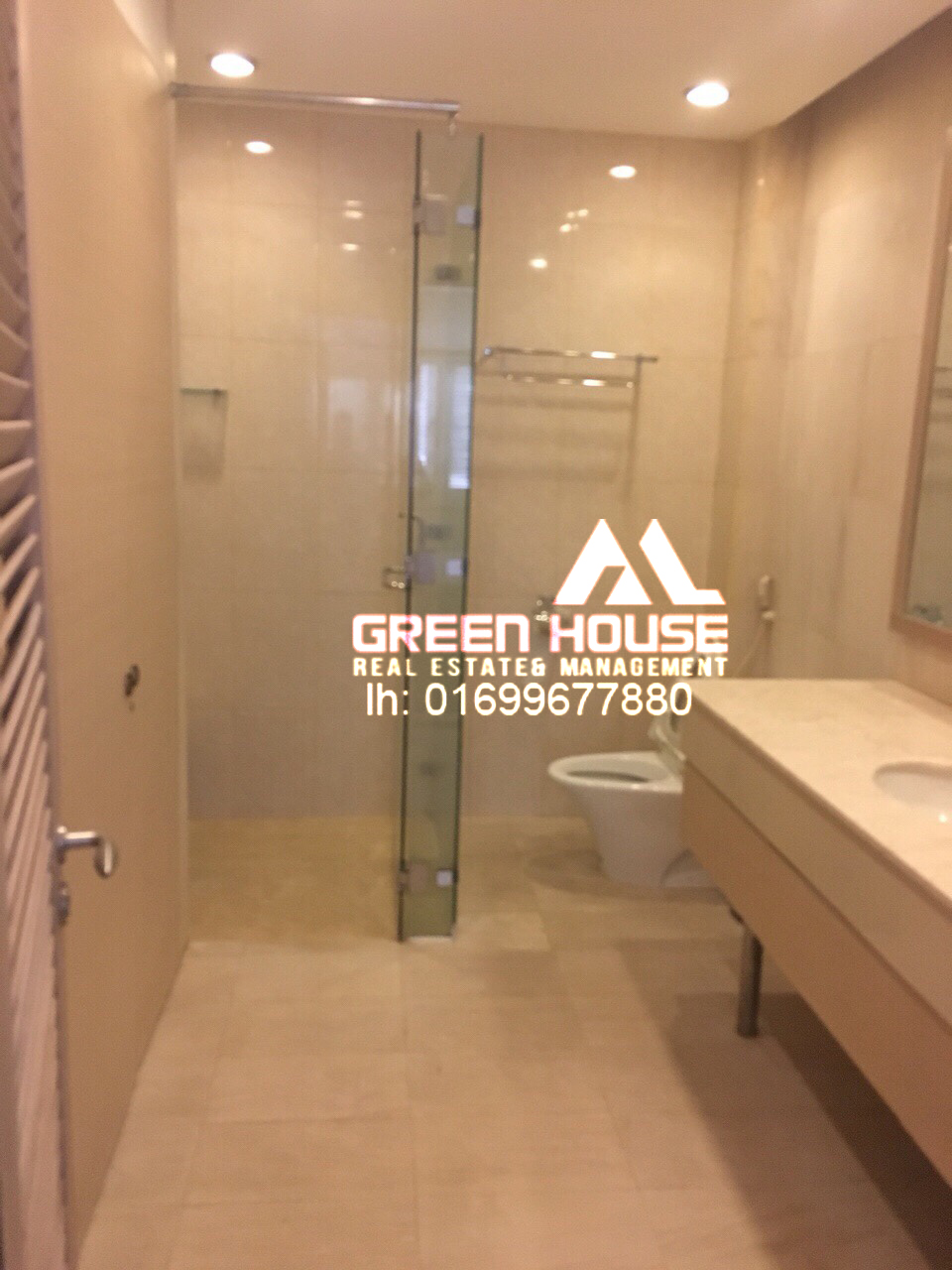 Cần cho thuê biệt thự khu Phú Mỹ- Vạn Phát có thang máy 1