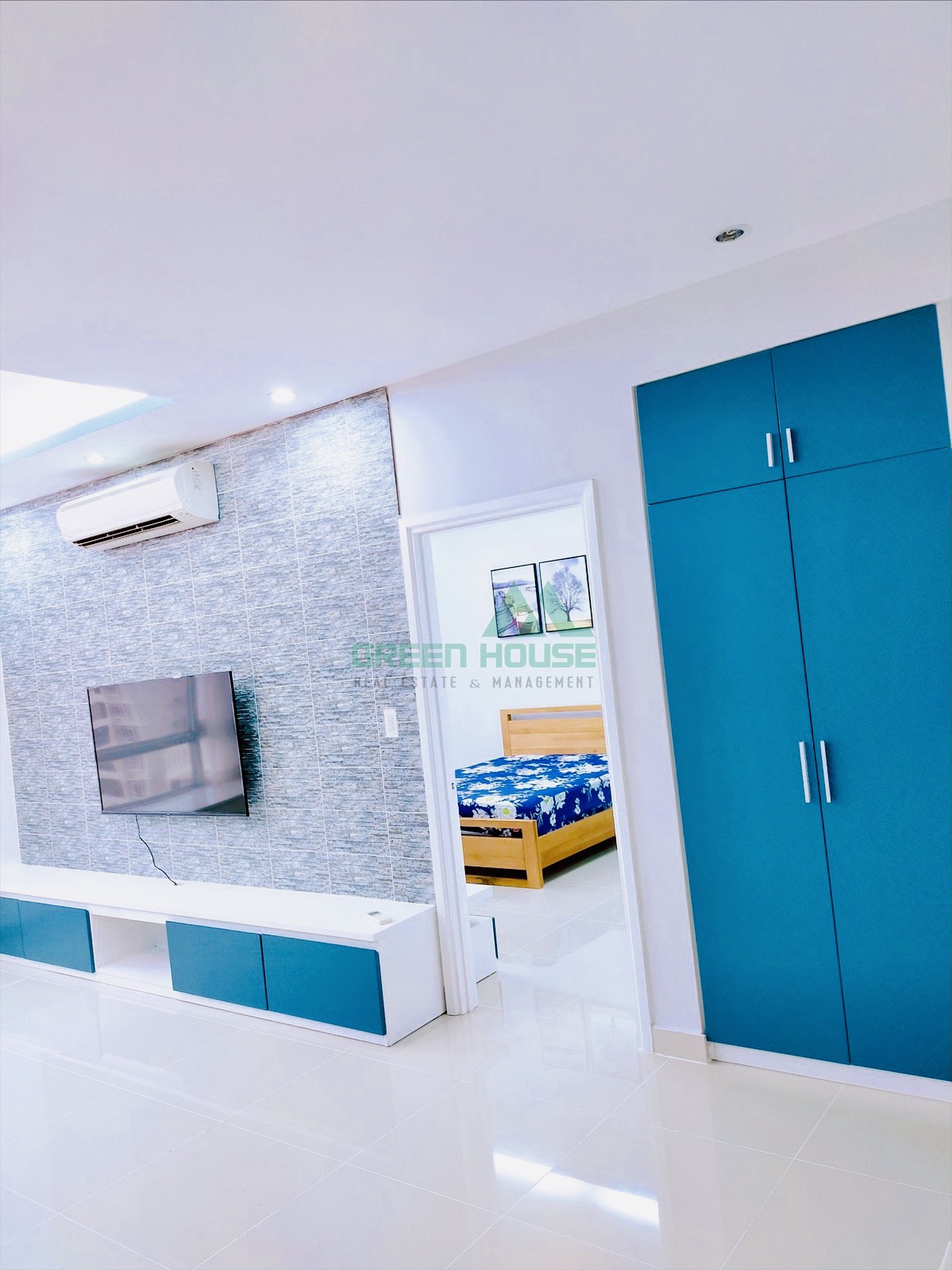 Cho thuê căn hộ Riverside Phú Mỹ Hưng 10