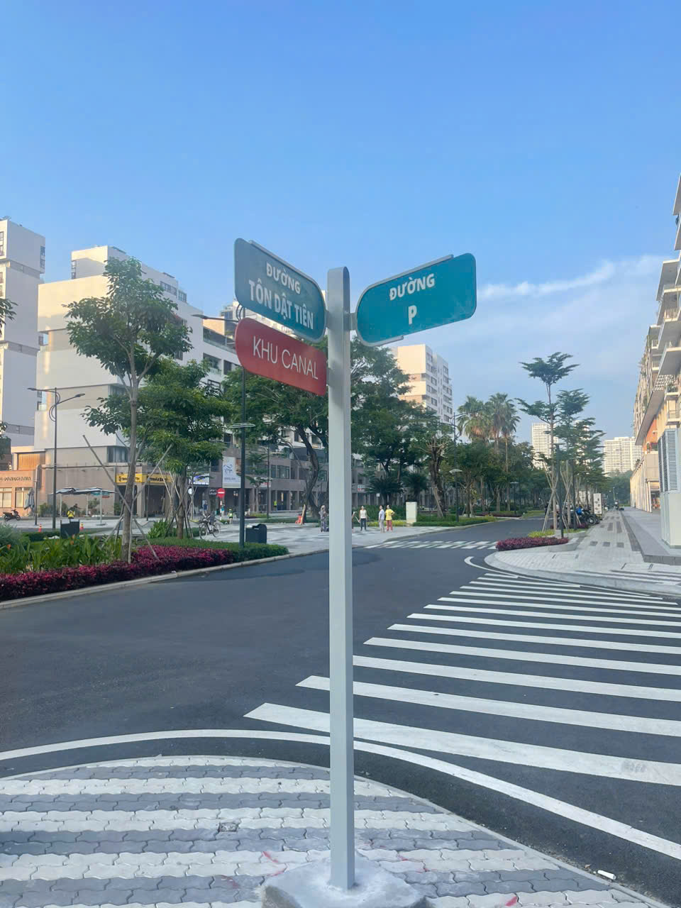 Cho thuê shophouse Garden Plaza, Phú Mỹ Hưng, Quận 7 căn góc vị trí siêu đẹp có 1 lầu 8