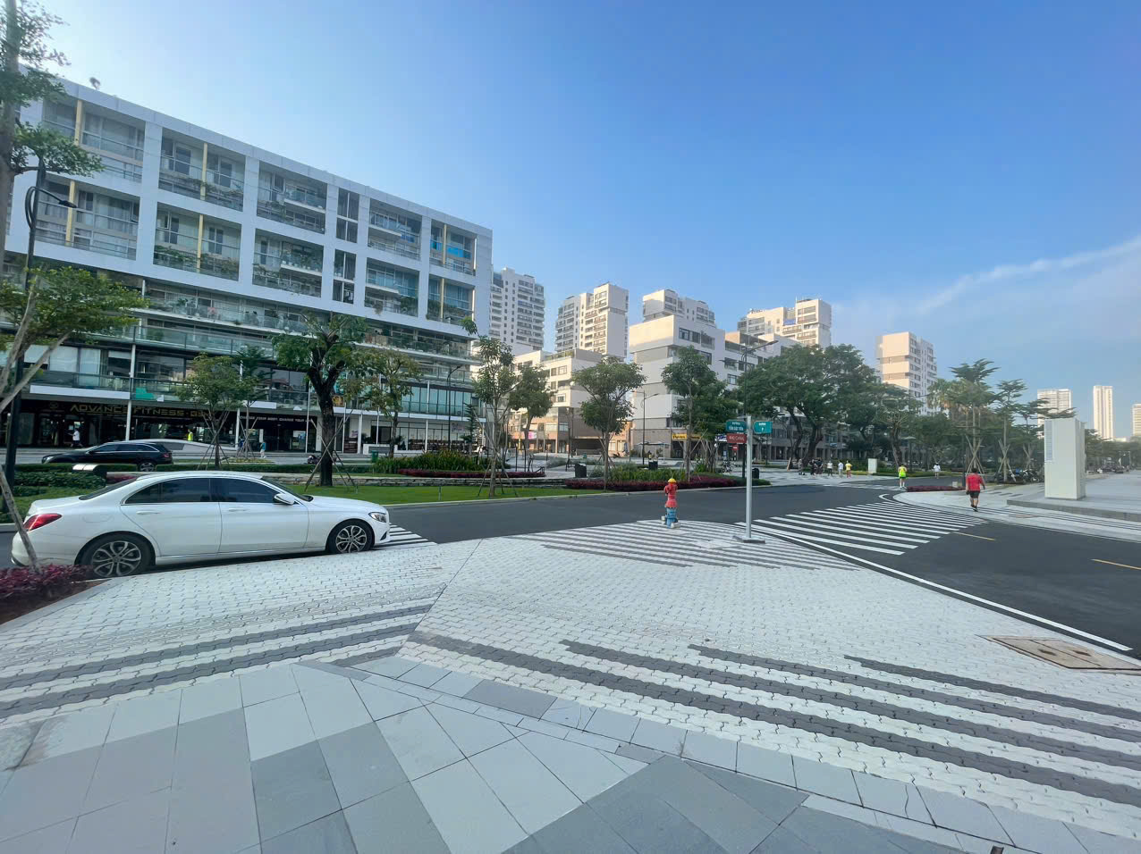 Cho thuê shophouse Garden Plaza, Phú Mỹ Hưng, Quận 7 căn góc vị trí siêu đẹp có 1 lầu 4