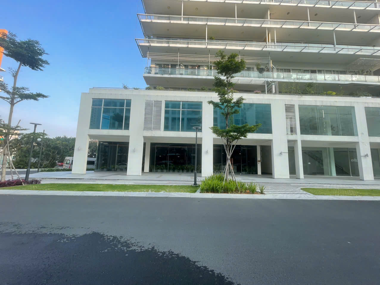Cho thuê shophouse Garden Plaza, Phú Mỹ Hưng, Quận 7 căn góc vị trí siêu đẹp có 1 lầu 3