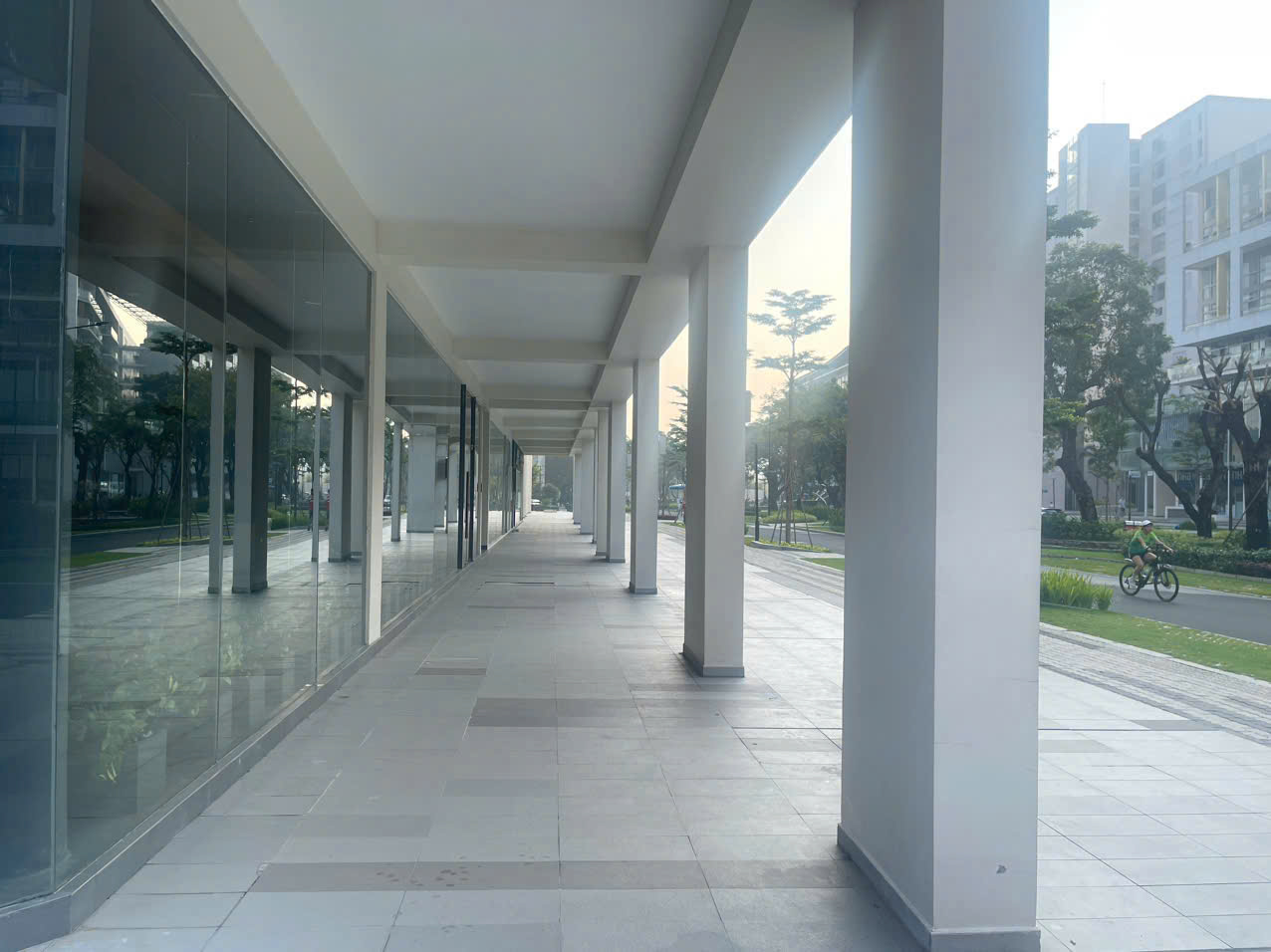Cho thuê shophouse Garden Plaza, Phú Mỹ Hưng, Quận 7 căn góc vị trí siêu đẹp có 1 lầu 2