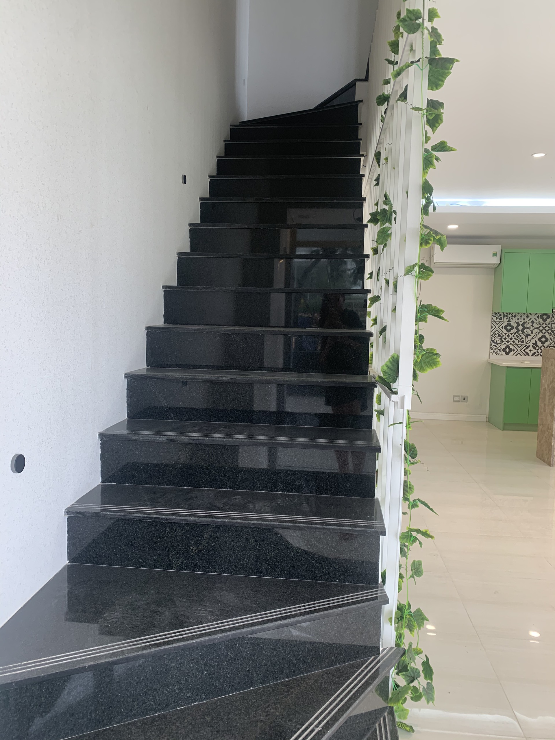 Cần Bán Shophouse Lux Garden Quận 7 12