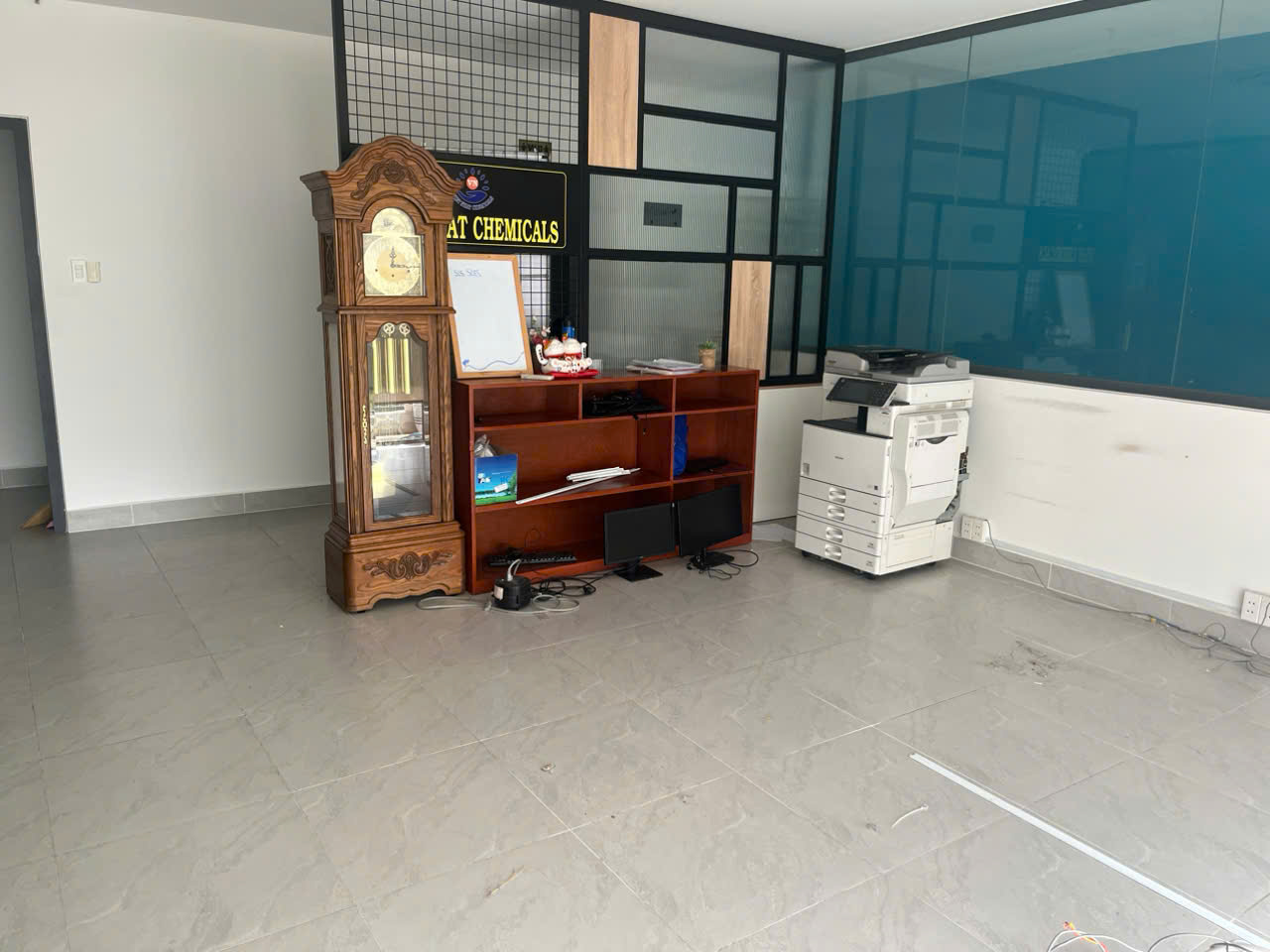 Shophouse apartment for rent Phu My 2 Boulevard, District 7 has 2 floors with a total area of 200m2 9