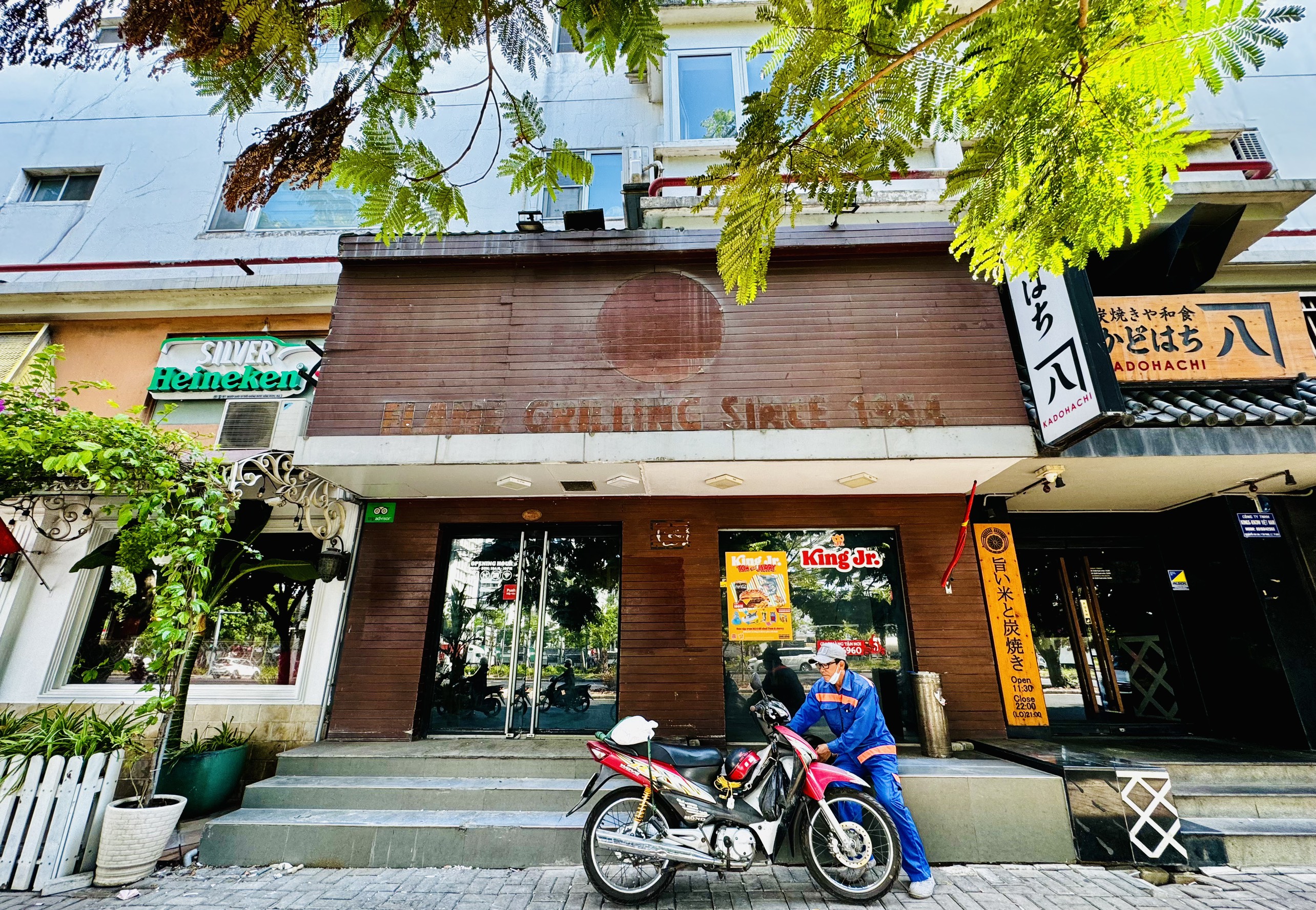 Cho thuê shophouse Hưng Vượng 3, Phú Mỹ Hưng, Quận 7 mặt tiền Nguyễn Văn Linh