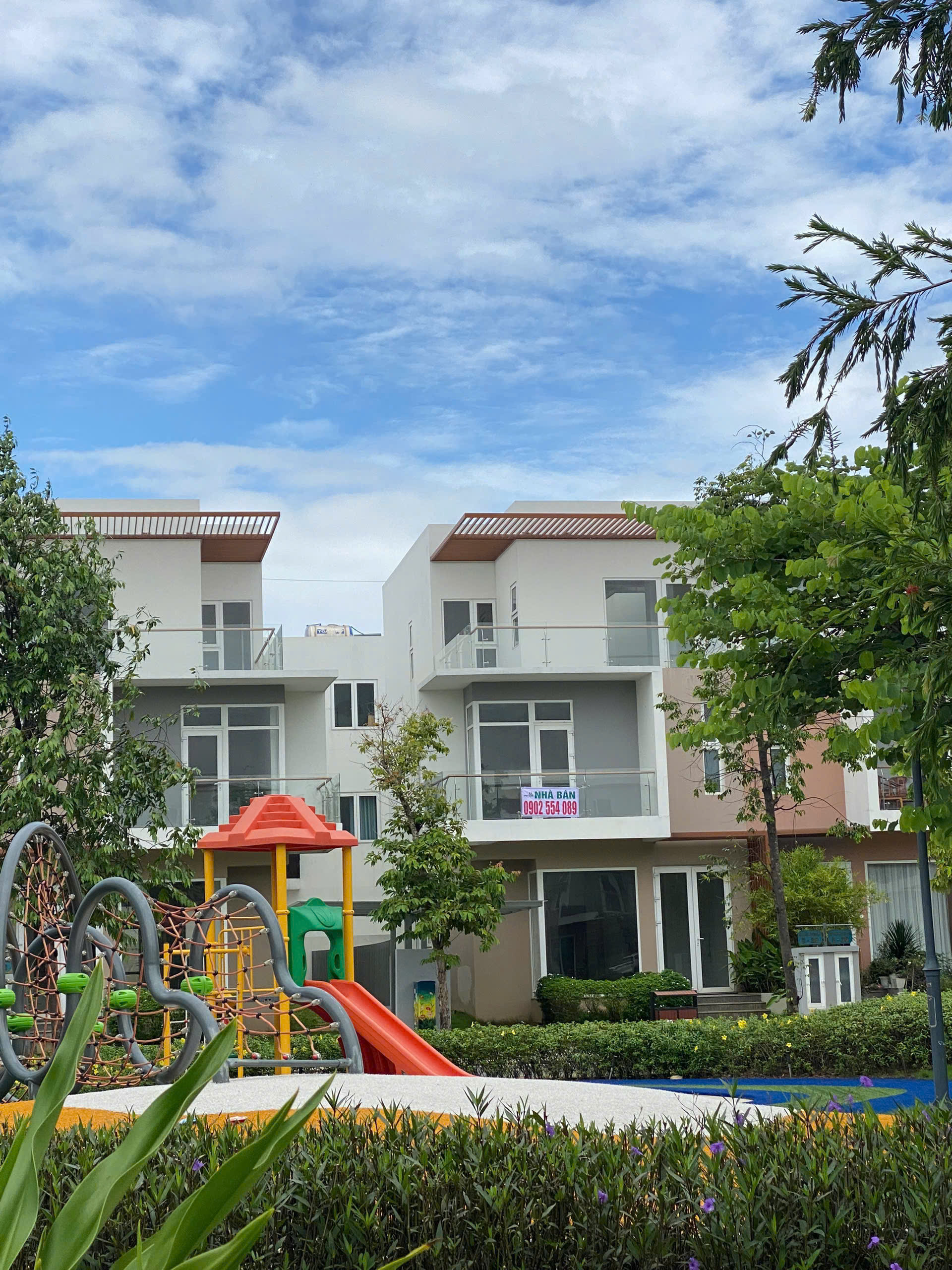 Bán shophouse, nhà phố, biệt thự song lập Dragon Village, Phường Phú Hữu, Quận 9 4