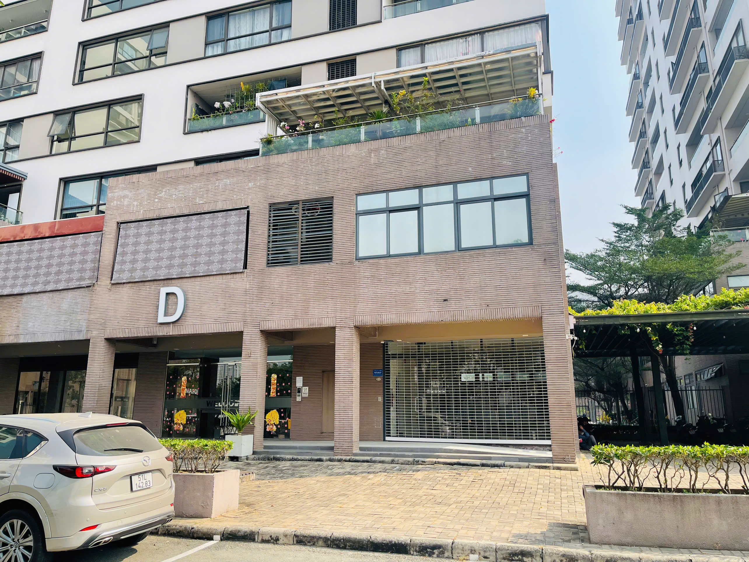 Bán hoặc cho thuê shophouse Panorama Phú Mỹ Hưng, Quận 7 view sông có hầm bãi giữ xe lớn – 547m2 5