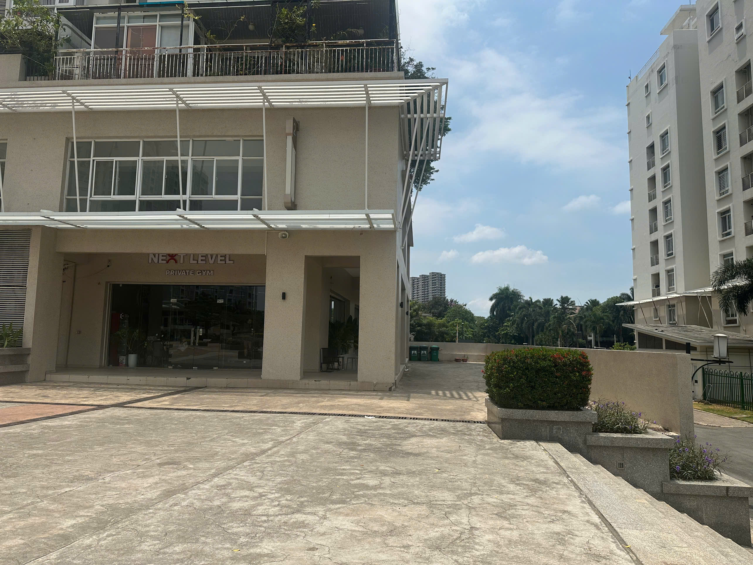Bán hoặc cho thuê shophouse Riverside Residence Phú Mỹ Hưng, Quận 7 căn góc lầu 1 – 216m2 3