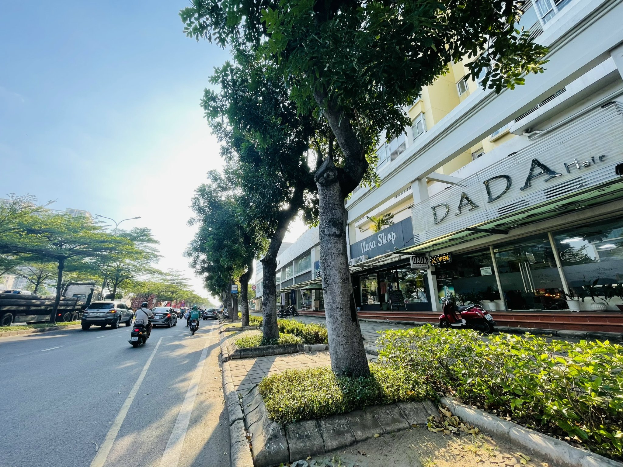 Bán hoặc cho thuê shophouse Sky Garden 1, Phú Mỹ Hưng, mặt tiền đại lộ Nguyễn Văn Linh 3