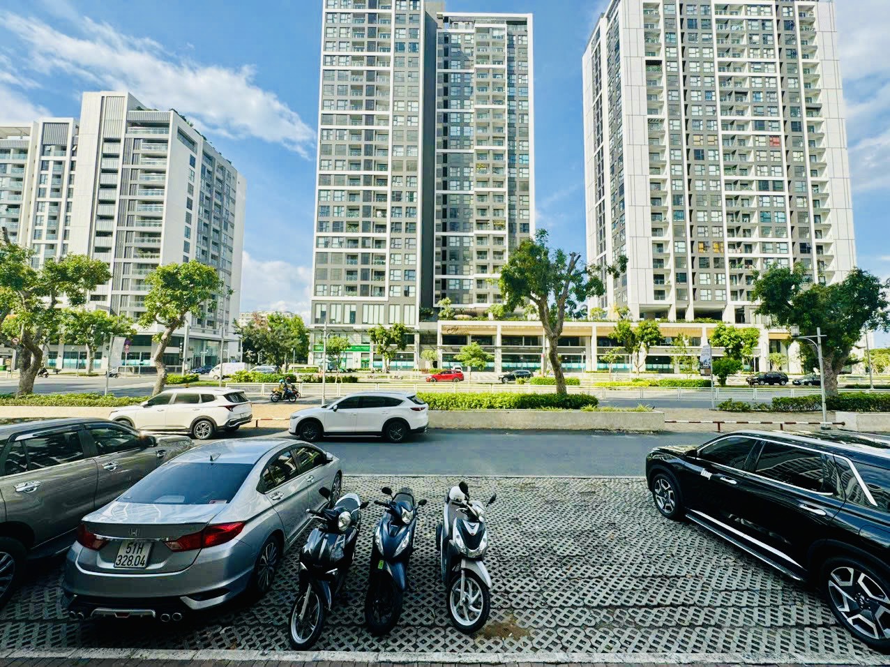 Cho thuê shophouse Riverside Residence Phú Mỹ Hưng, Quận 7 shop rộng có 2 mặt thoáng 6