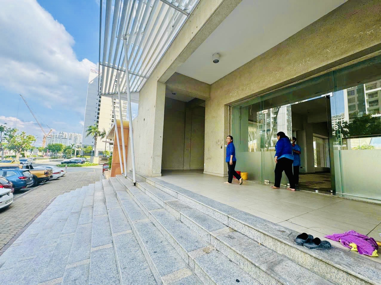 Cho thuê shophouse Riverside Residence Phú Mỹ Hưng, Quận 7 shop rộng có 2 mặt thoáng 1