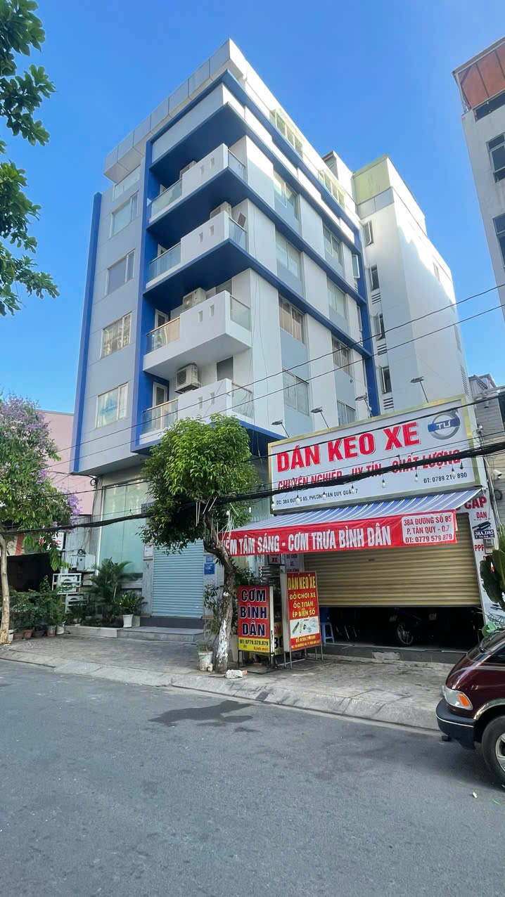 Bán tòa nhà văn phòng số 40 đường 85 Phường Tân Quy, Quận 7 có 8 tầng, thang máy, đang cho thuê 180  4