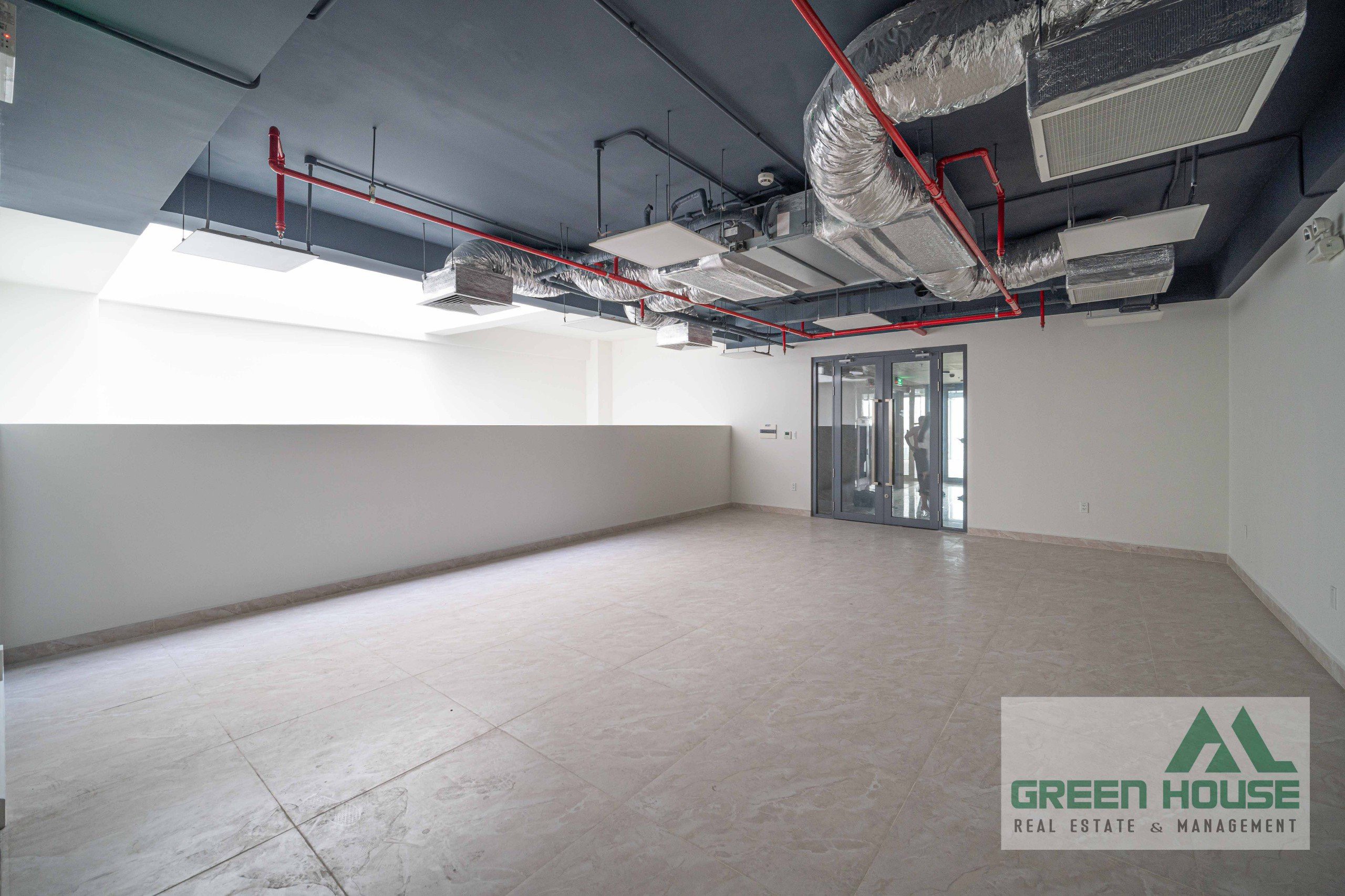 Cho thuê tòa nhà văn phòng đường Võ Văn Kiệt, Quận 6 có 2 hầm 10 tầng hướng Đông Nam 5