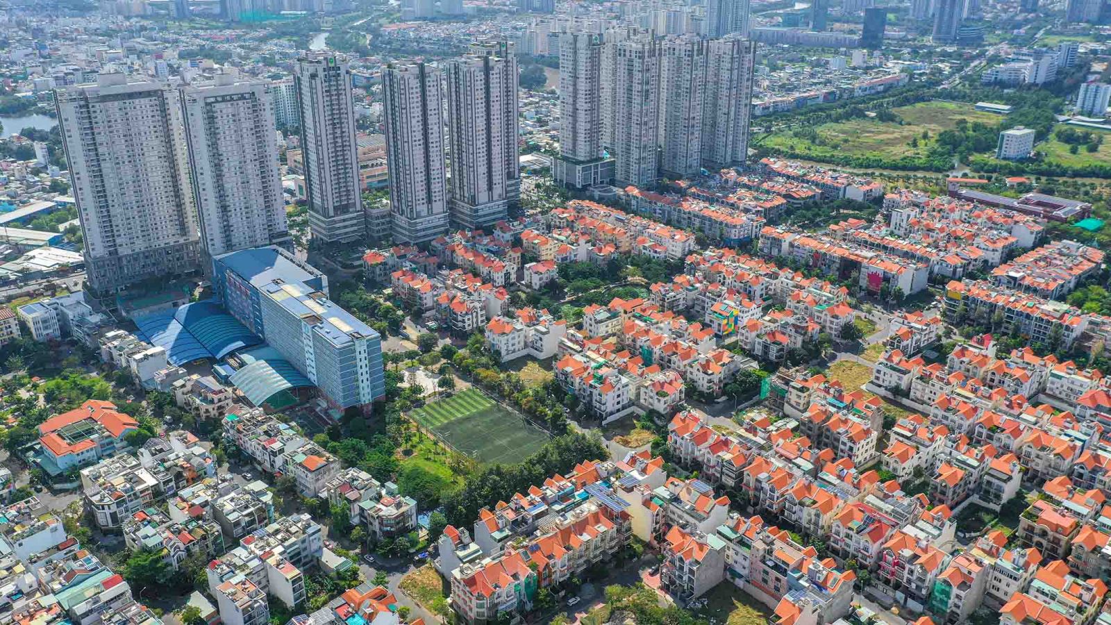 Bán hoặc cho thuê nhà mặt tiền Him Lam, Quận 7 đường lớn xây hầm + 5 lầu