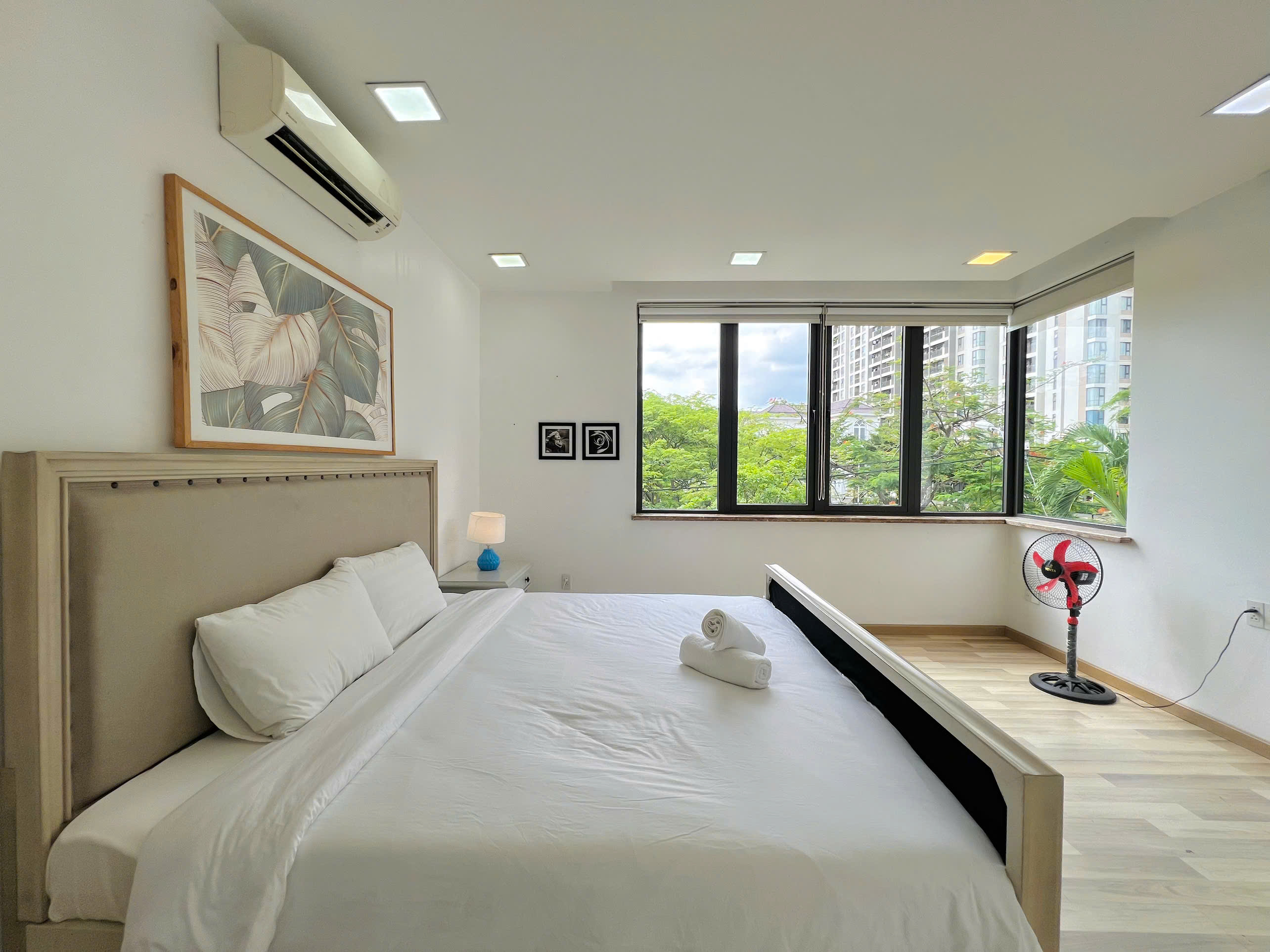 Cho thuê villa gần Lake View Quận 9 Tp Thủ Đức có 8 phòng ngủ hồ bơi muối khoáng, khu BBQ 19