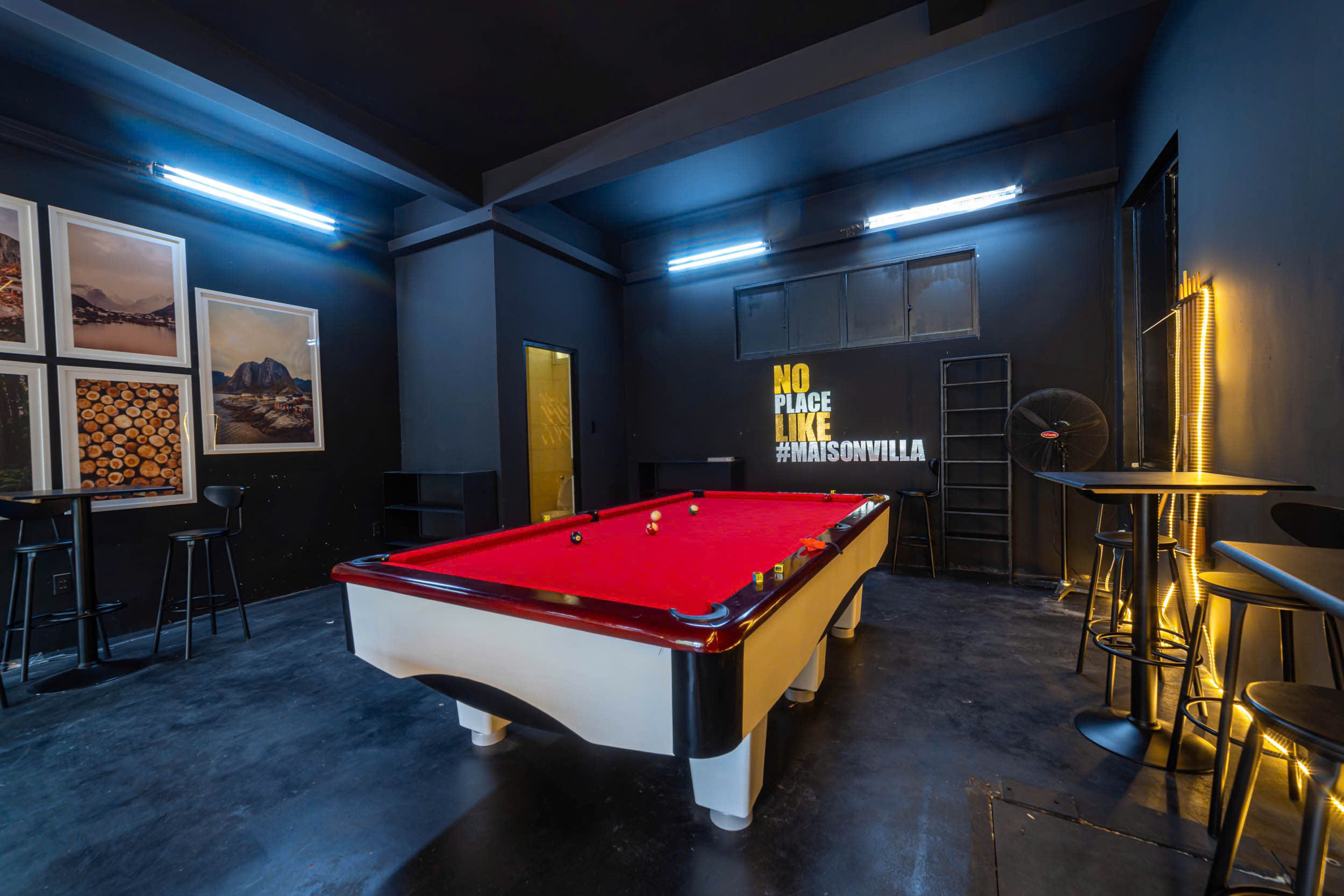 Cho thuê villa gần Lake View Quận 9 Tp Thủ Đức có 8 phòng ngủ hồ bơi muối khoáng, khu BBQ 9