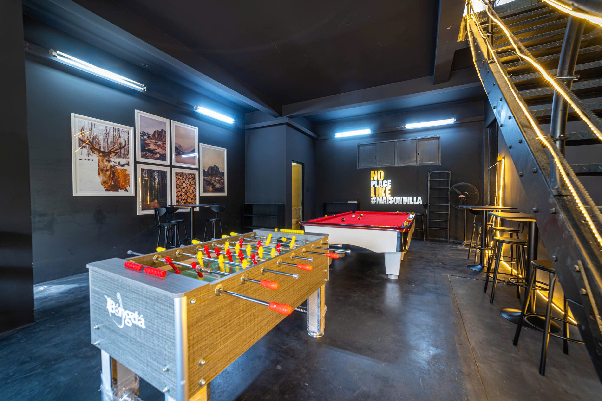 Cho thuê villa gần Lake View Quận 9 Tp Thủ Đức có 8 phòng ngủ hồ bơi muối khoáng, khu BBQ 7