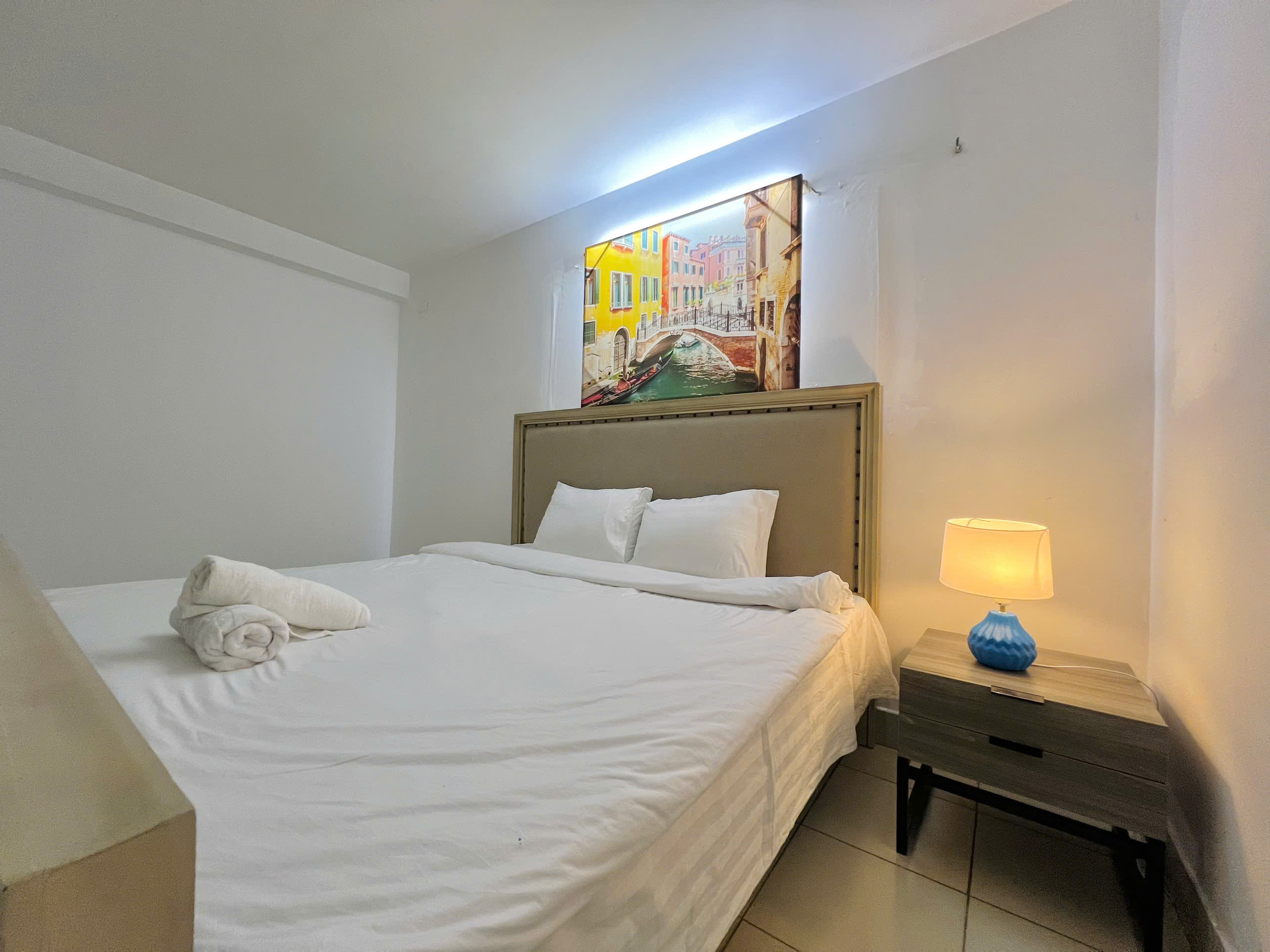 Cho thuê villa gần Lake View Quận 9 Tp Thủ Đức có 8 phòng ngủ hồ bơi muối khoáng, khu BBQ 6