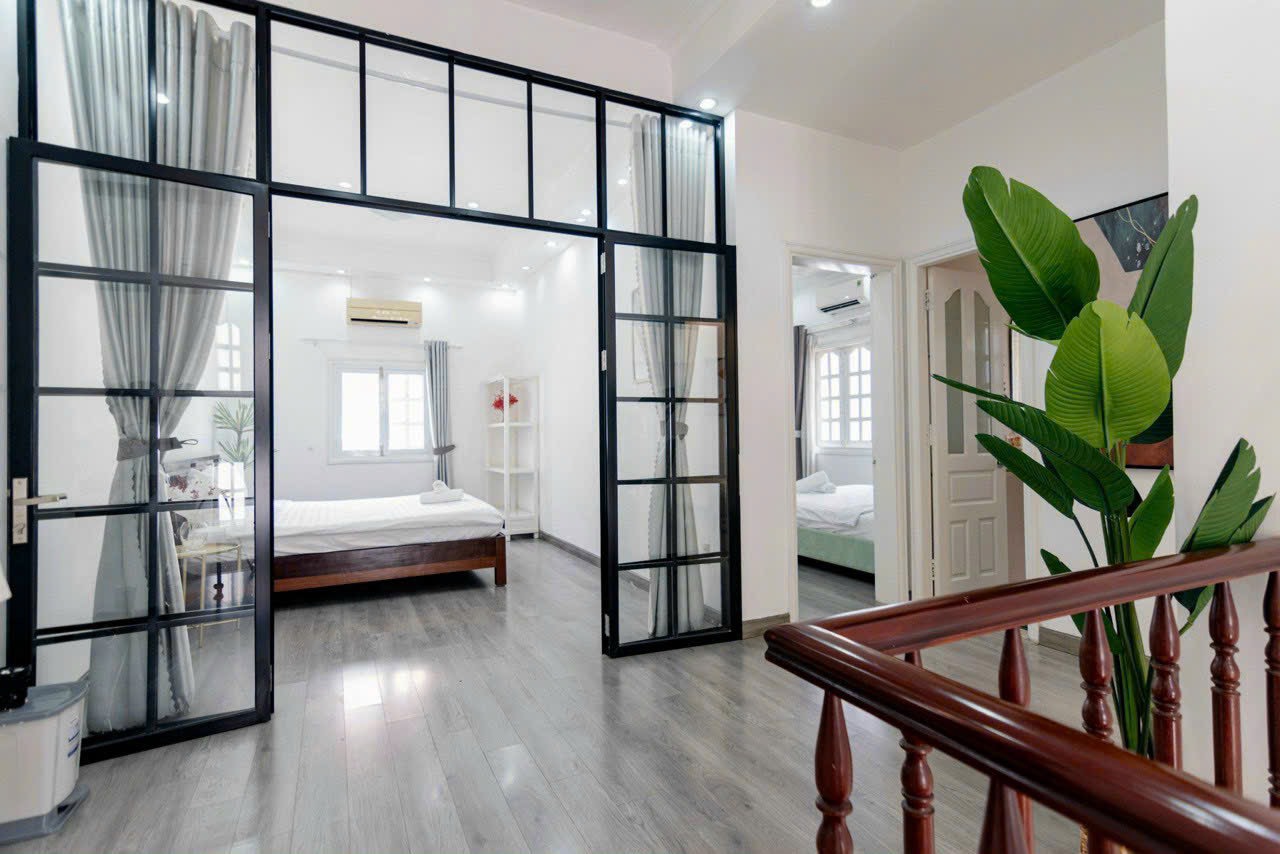 Cho thuê villa Quốc Hương, Thảo Điền, Quận 2 có 5 phòng ngủ, sân BBQ, hồ bơi riêng 9