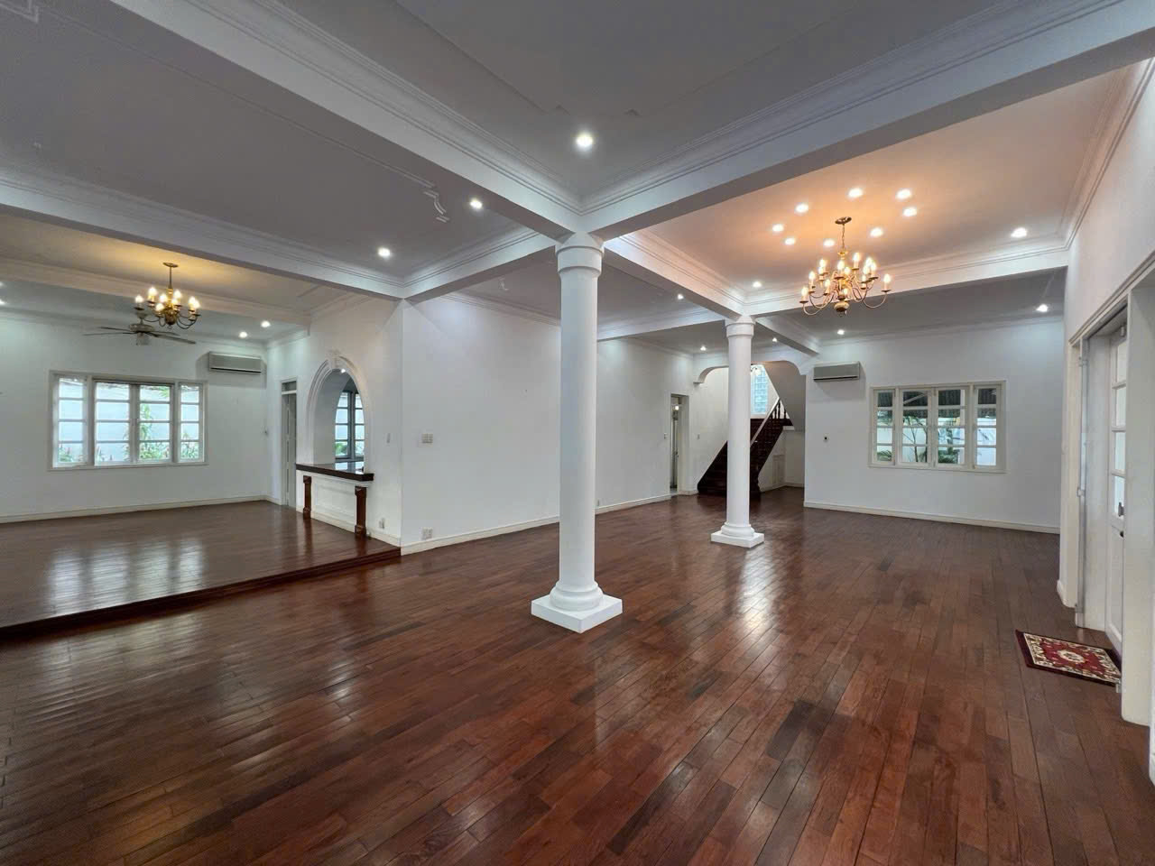 Cho thuê villa Thảo Điền Thành Phố Thủ Đức nhà rộng thiết kế 5 phòng ngủ có hồ bơi – 593m2 6