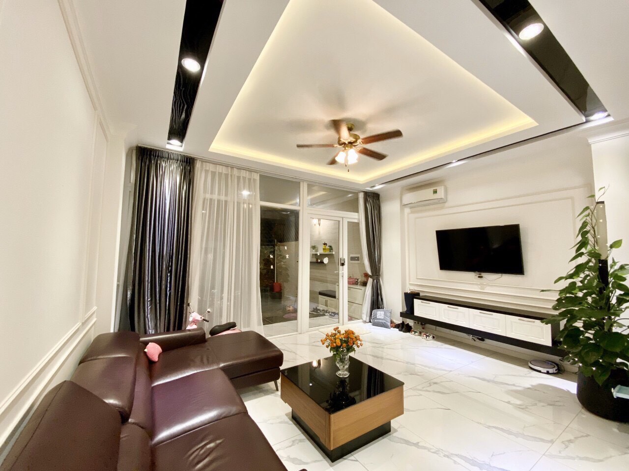 CẦN BÁN NHÀ PHỐ ĐẸP NHẤT DỰ ÁN JAMONA GOLDEN SILK QUẬN 7 7