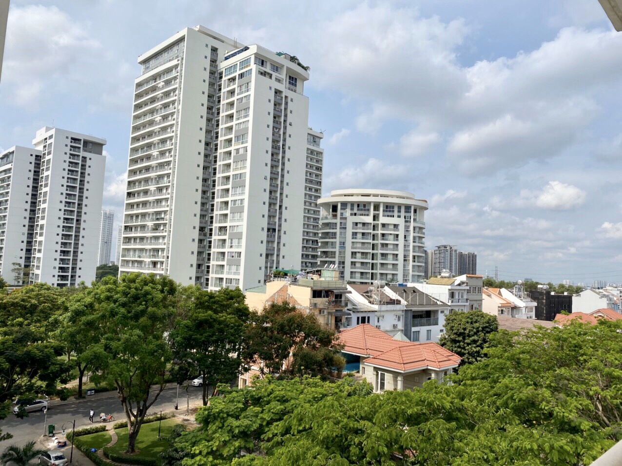 MY KHANH APARTMENT FOR RENT IN PHU MY HUNG- TAN PHONG WARD- DISTRICT 7 2