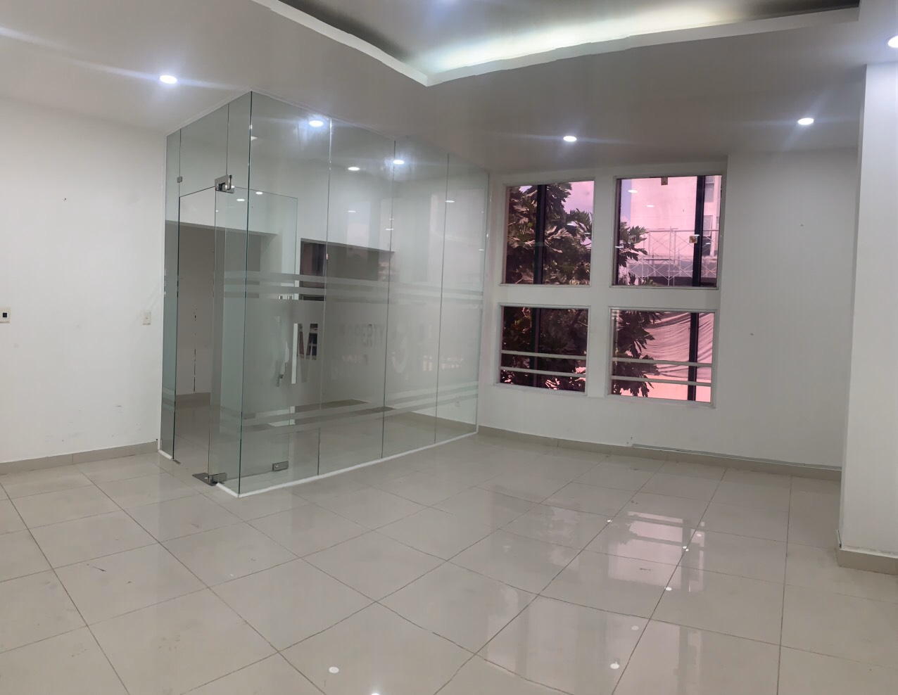 CẦN CHO THUÊ NHÀ PHỐ MỸ HƯNG PHƯỜNG TÂN PHONG QUẬN 7 3