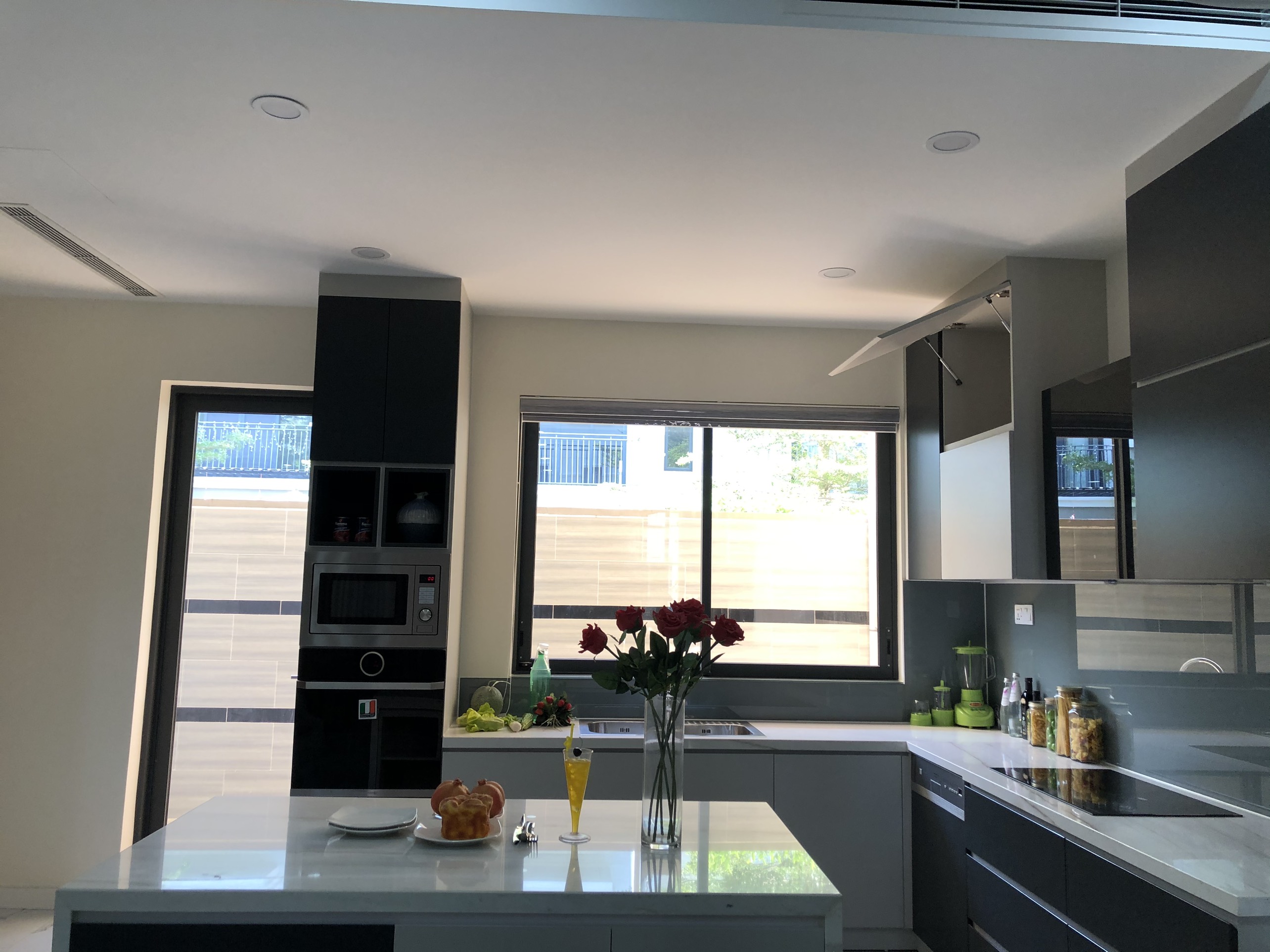 CẦN BÁN NINE SOUTH DÃY SHOPHOUSE ĐƯỜNG 30M HUYỆN NHÀ BÈ