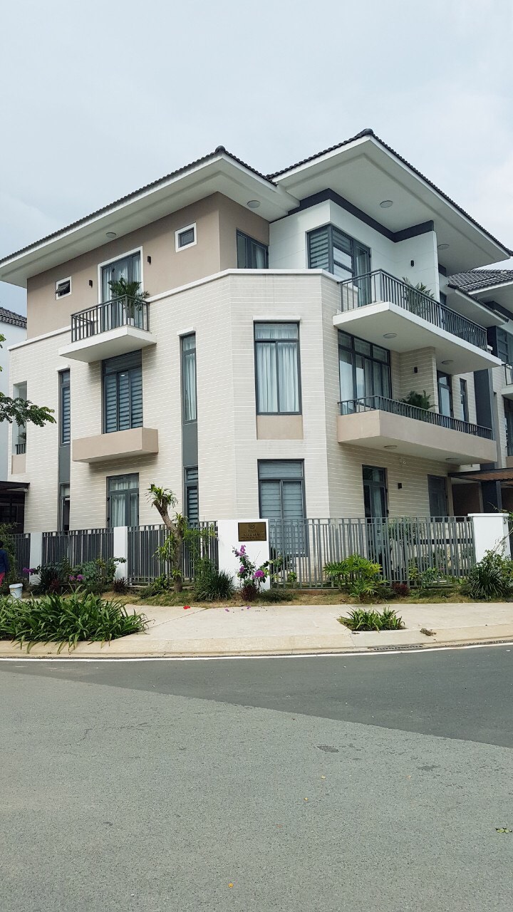 CẦN BÁN NHÀ PHỐ VƯỜN CĂN GÓC LAVILA KIẾN Á- HUYỆN NHÀ BÈ 9