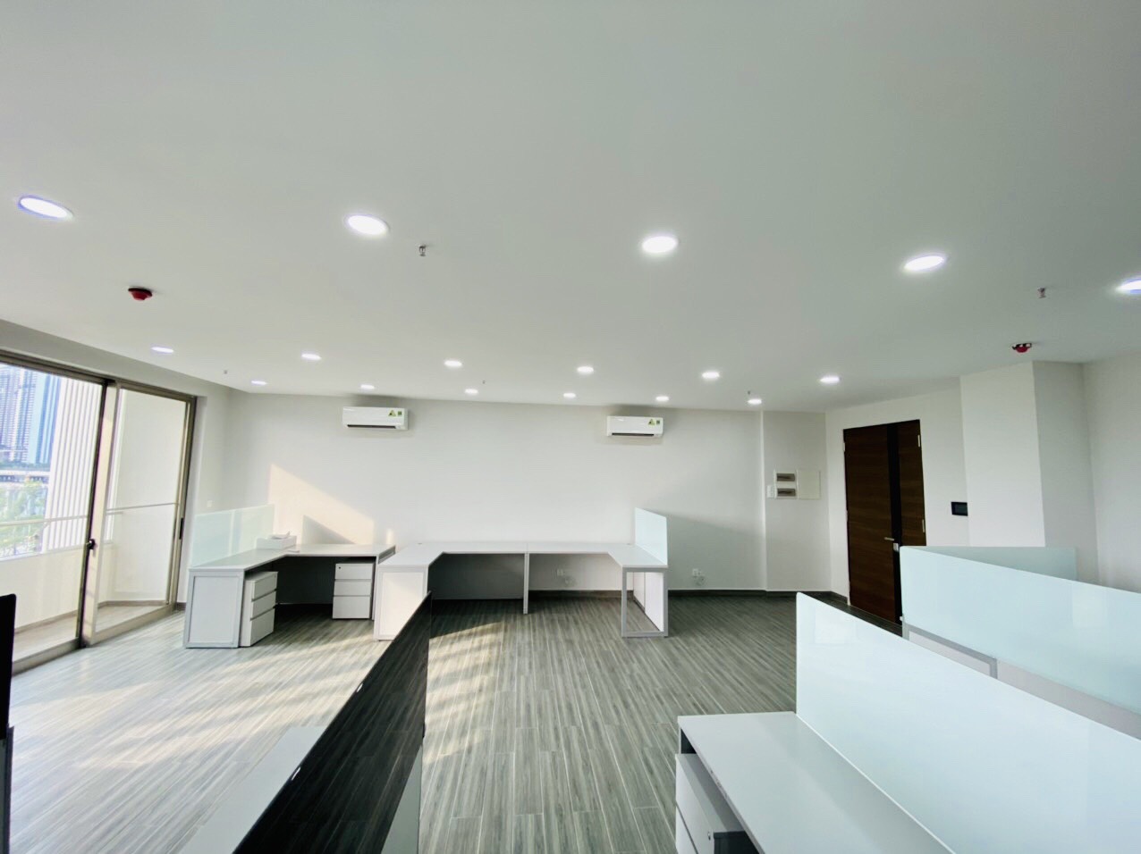 For Rent Office in Midtown M6 - Phu My Hung- District 7 2