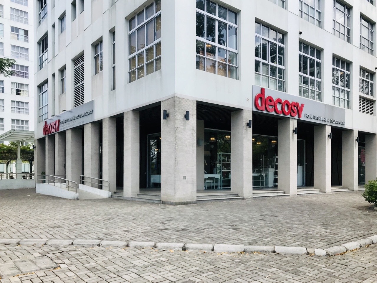 Cho Thuê Shop Góc 2 Mặt Tiền Đẹp Nhất Happy Valley Phú Mỹ Hưng Quận 7 11