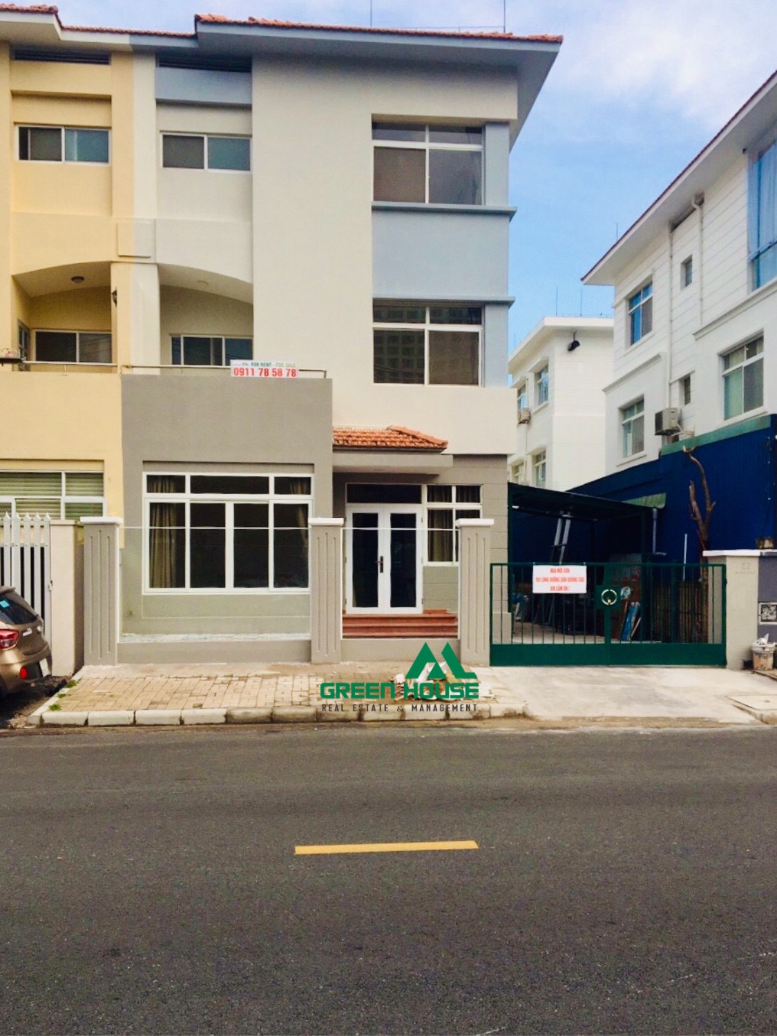 Cho thuê biệt thự phố Phú Mỹ Hưng- Quận 7