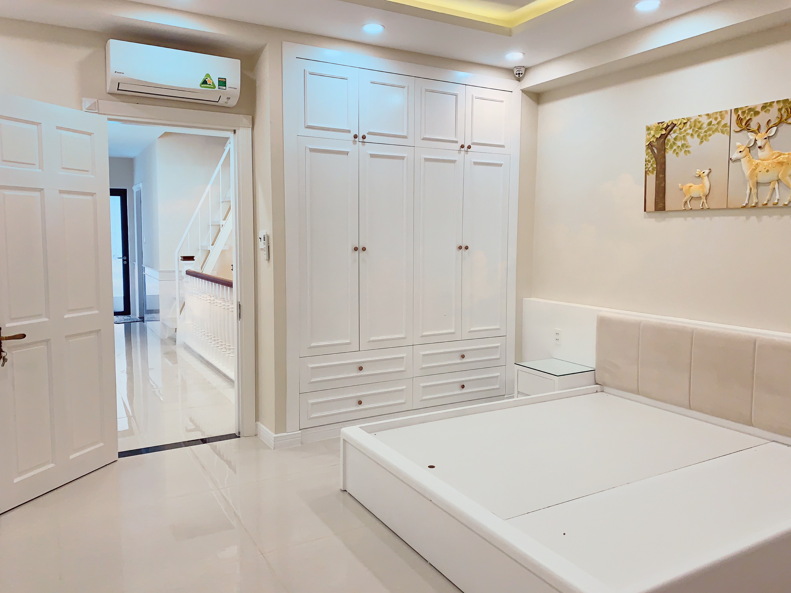 Cần Bán Nhanh Biệt Thự NineSouth khu cạnh sông lớn quanh năm thoáng mát 5