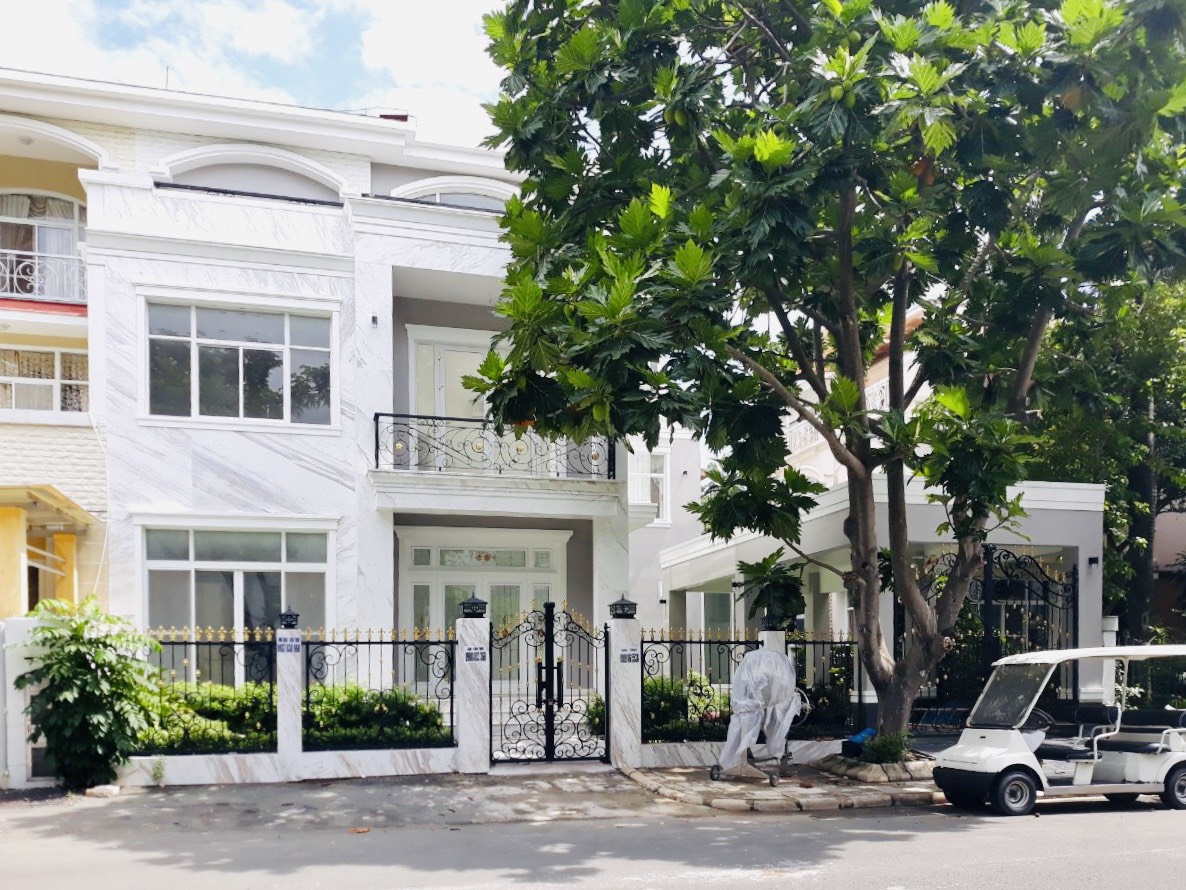 Cần bán biệt thự vị trí đẹp đường lớn khu Mỹ Gia PMH - P Tân Phú - Quận 7 2