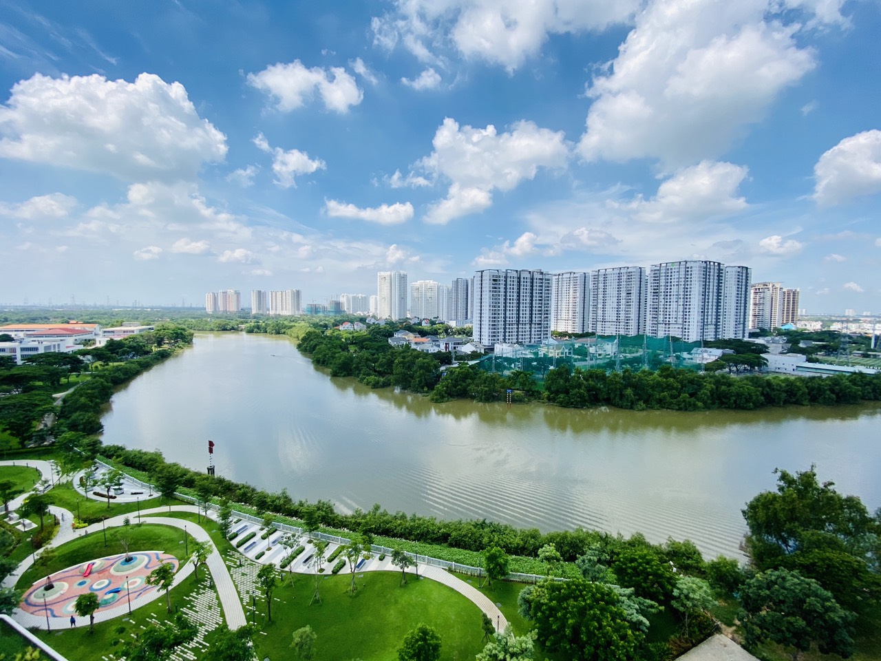Cần bán căn hộ Riverpark Premier - P M H - Quận 7 2