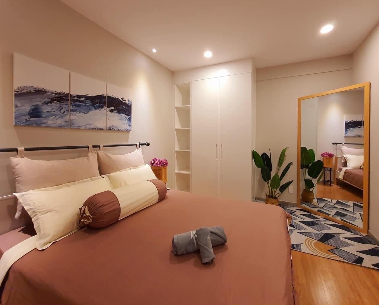  Cần cho thuê căn hộ Gold View - Quận 4 4