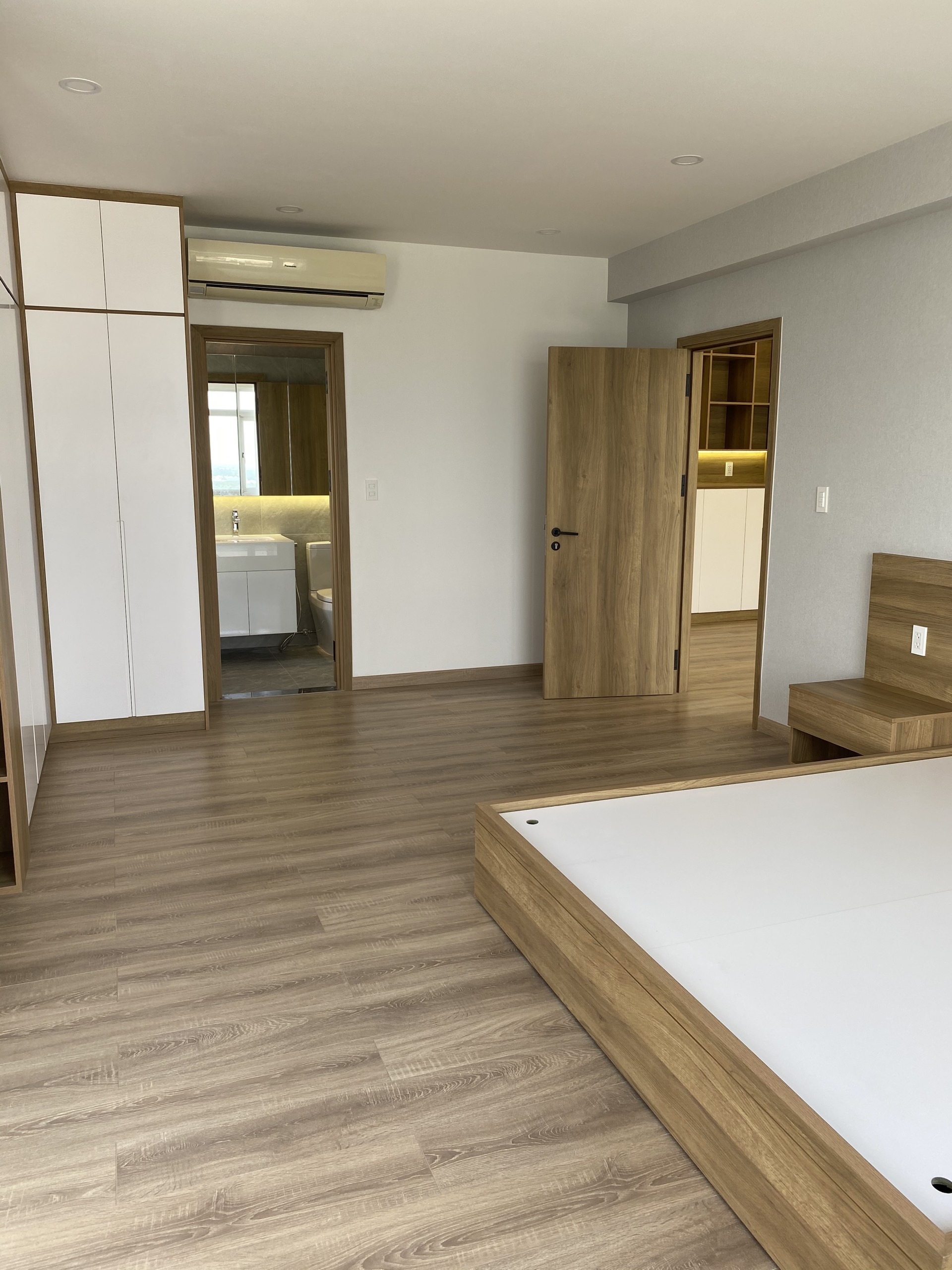 For Rent RiverSide Residence Apartment - Phu My Hung - District 7 8