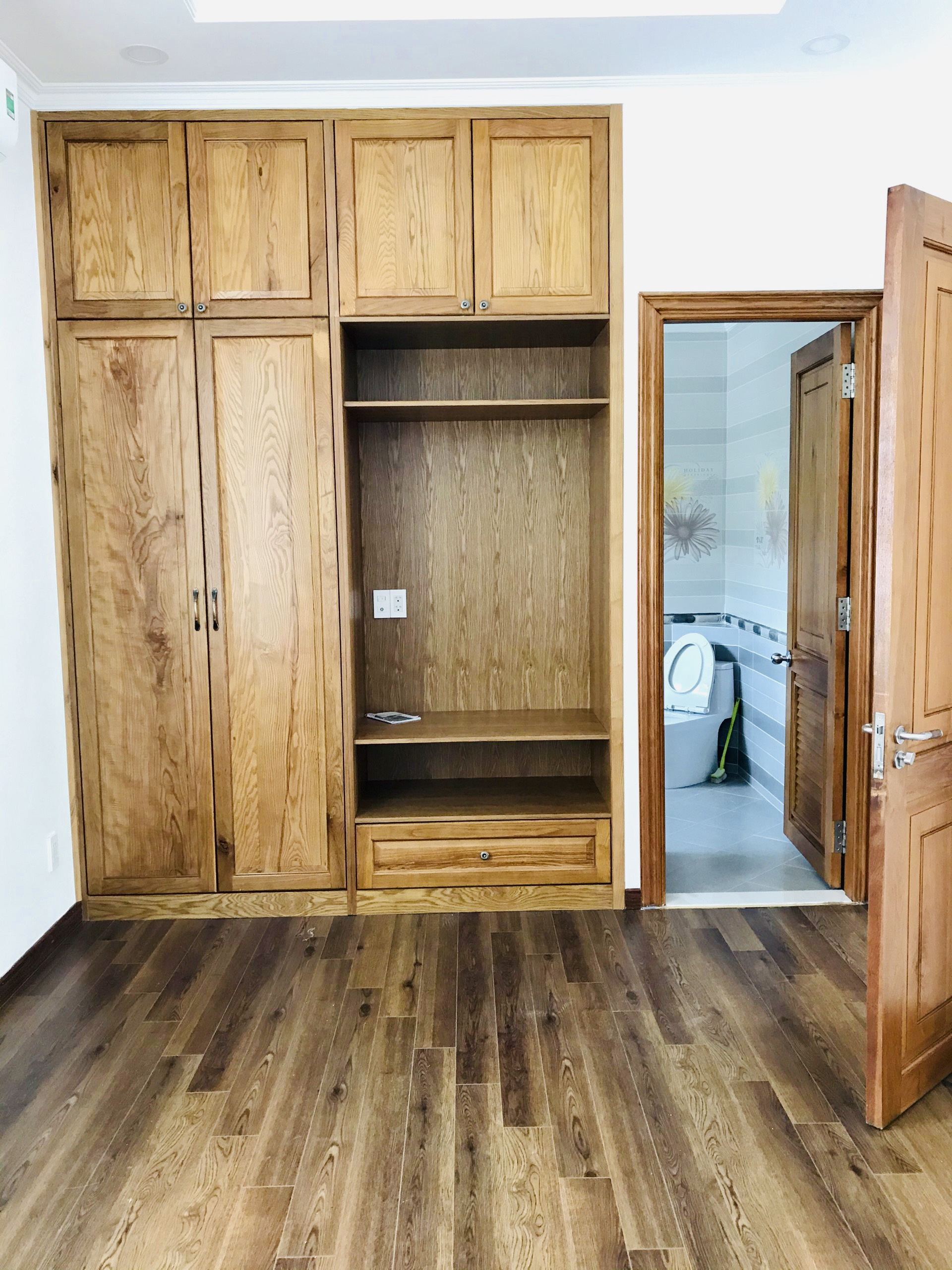 Cần Bán Nhà phố vườn Hưng Thái -  Phú Mỹ Hưng - Quận 7 2