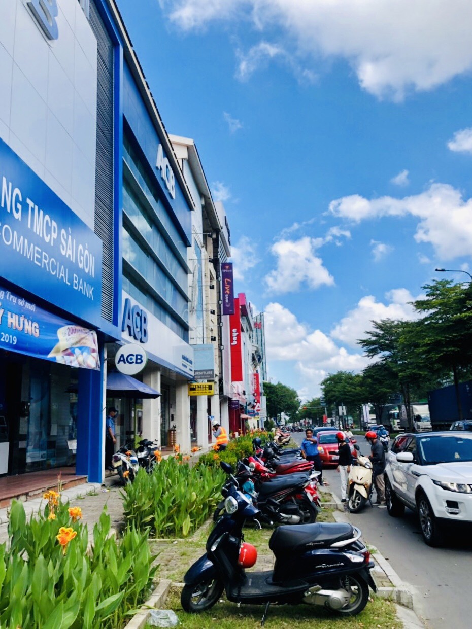 Cần Bán Nhà phố đường Nguyễn Đình Chiểu  Phường 6 - Quận 3 1