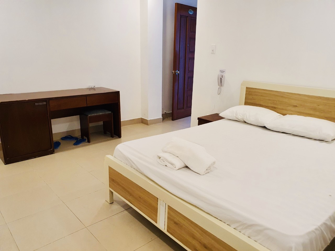 Cần bán khách sạn Khu Tân Quy Quận 7 5