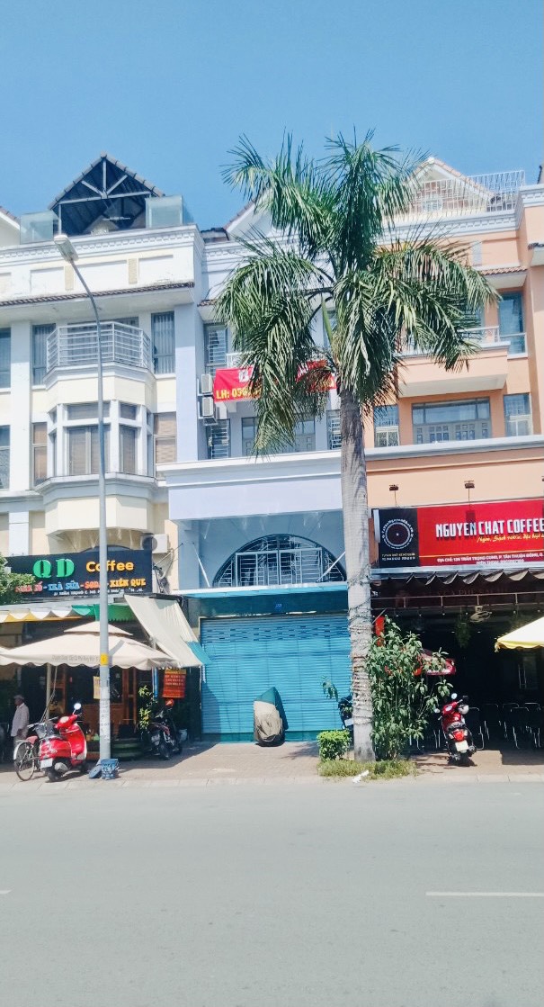 Cần bán nhà phố số 133 Trần Trọng Cung Quận 7 4