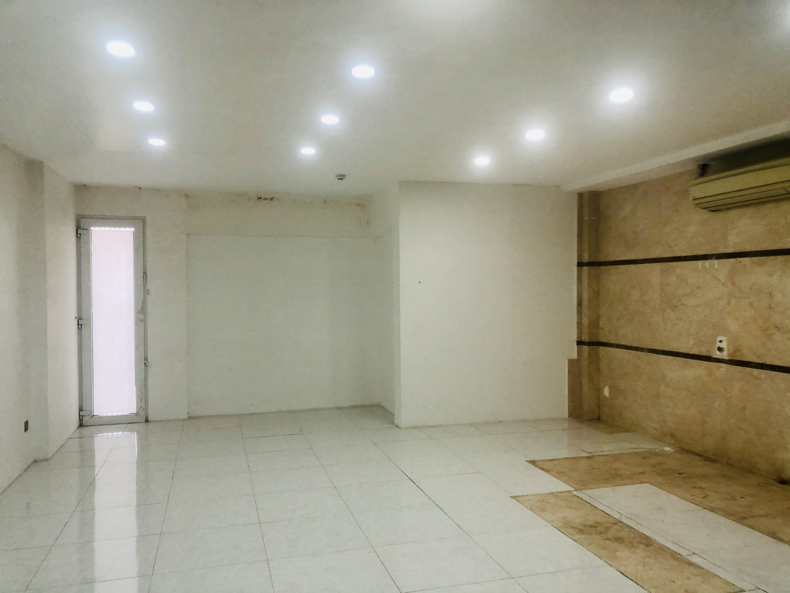 Cho thuê nhà phố số 31 Phú Mỹ Vạn Phát Hưng Quận 7 3