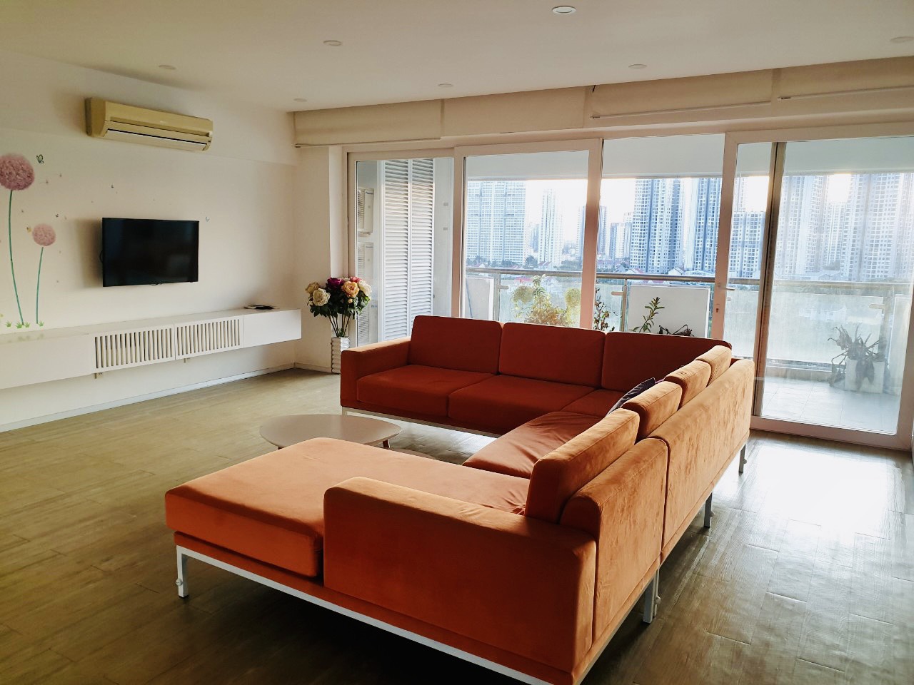 Cần Cho Thuê Căn hộ Mỹ Phát Phú Mỹ Hưng - Quận 7 2