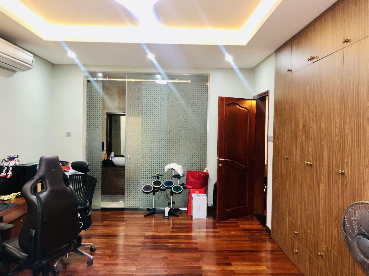 Cần Bán Biệt Thự Mỹ Phú 2 - Phú Mỹ Hưng - Phường Tân Phú - Quận 7 10