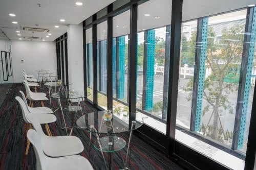 Cần Bán Toà Nhà Văn Phòng, Đường Tân Phú Quận 7 5