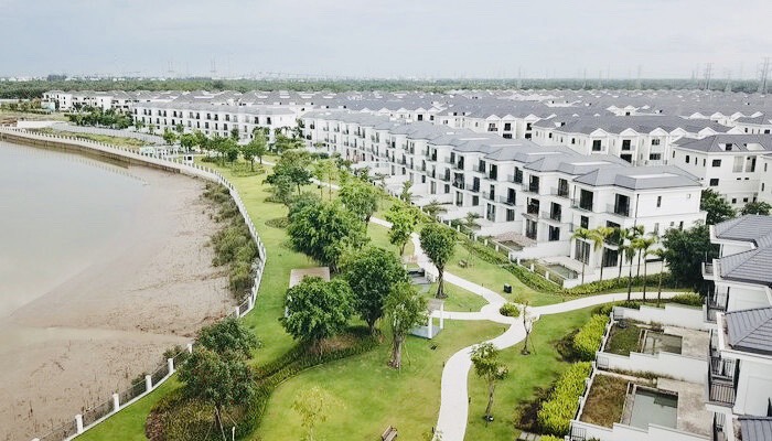 Cần Bán Biệt thự góc Nine South Nguyễn Hữu Thọ Nhà Bè