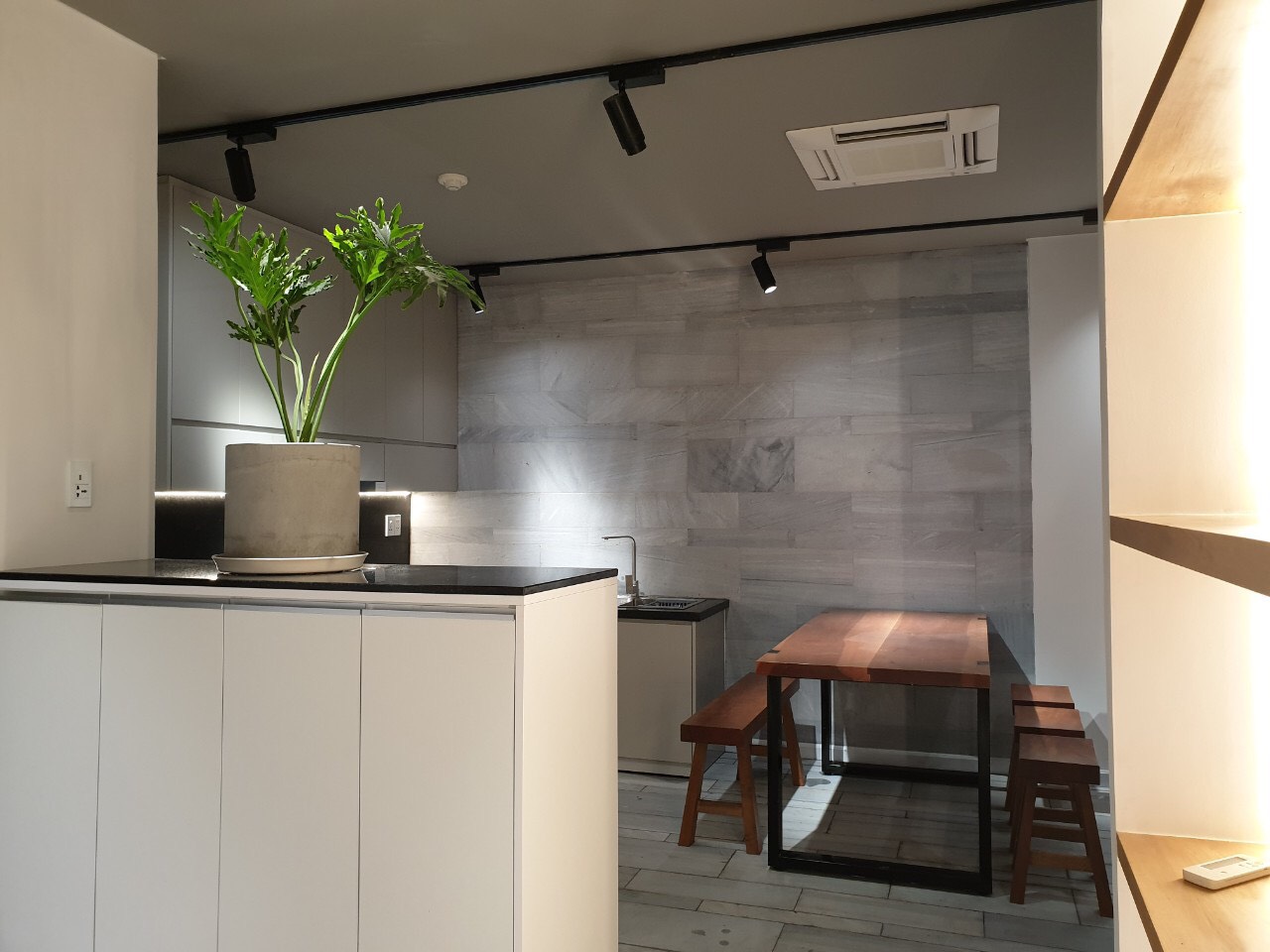 For Sale Sunrise City View Apartment - District 7 1